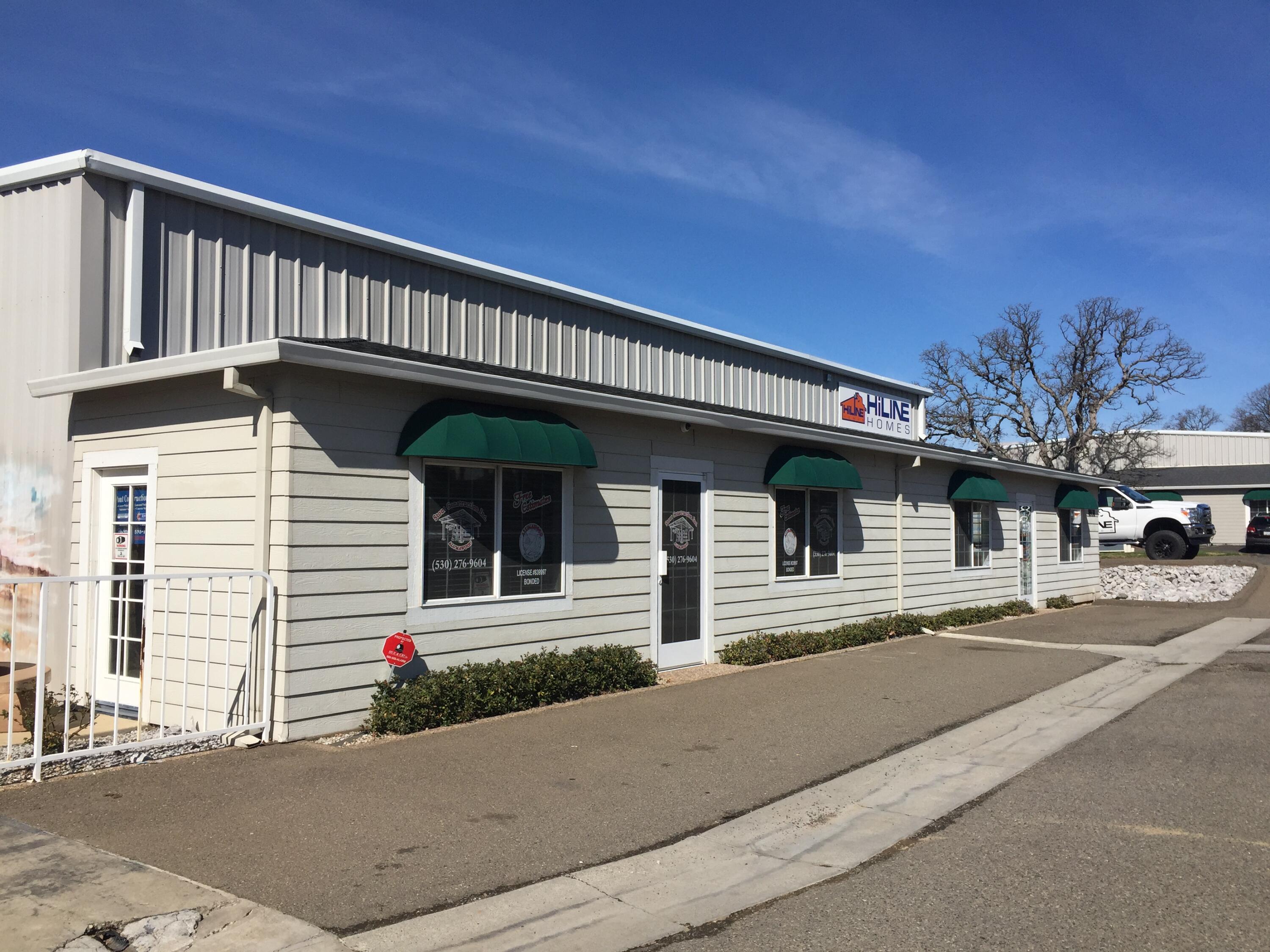 8938 Airport Road — photo
