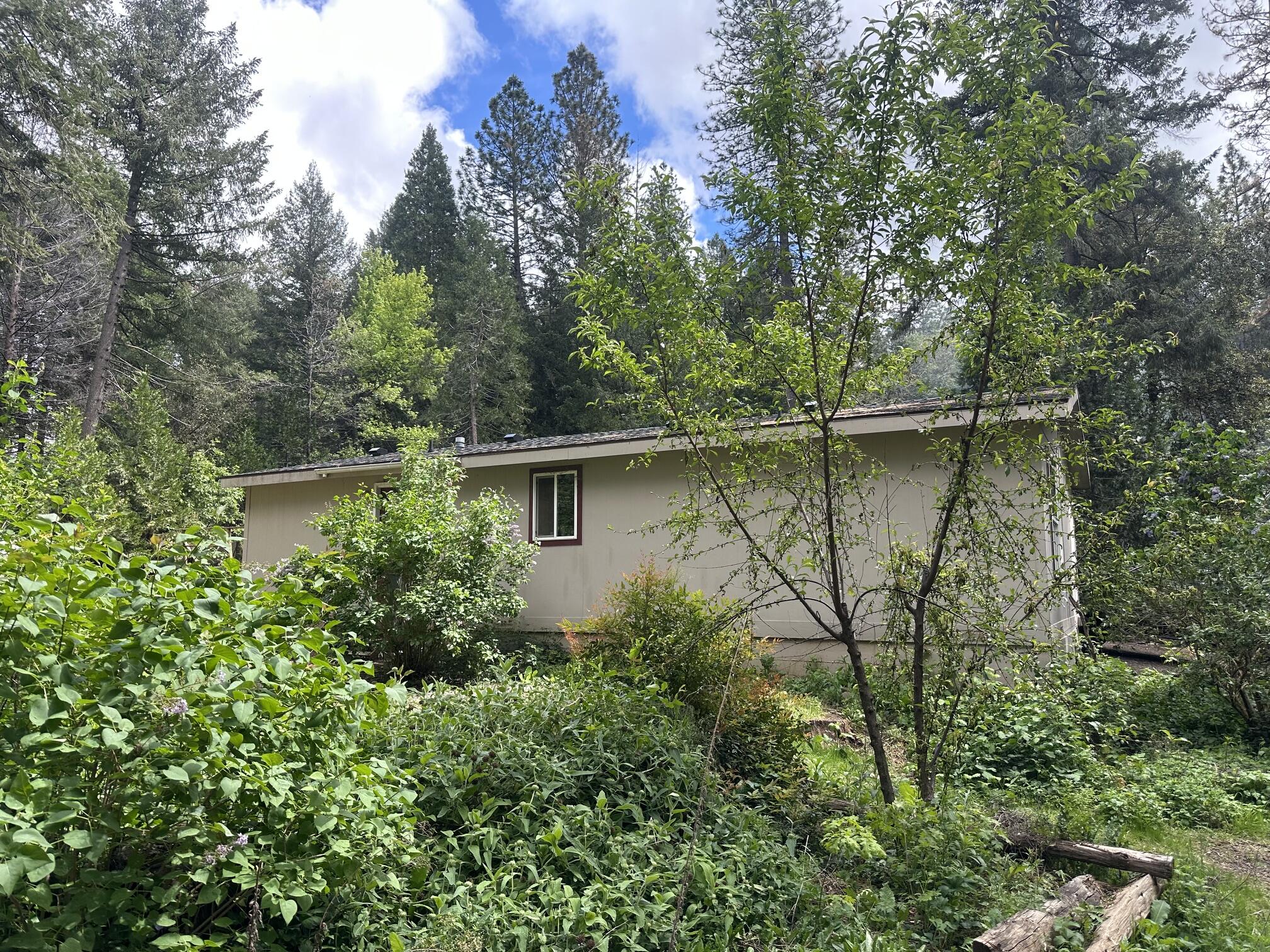 15691 Phillips Road — photo