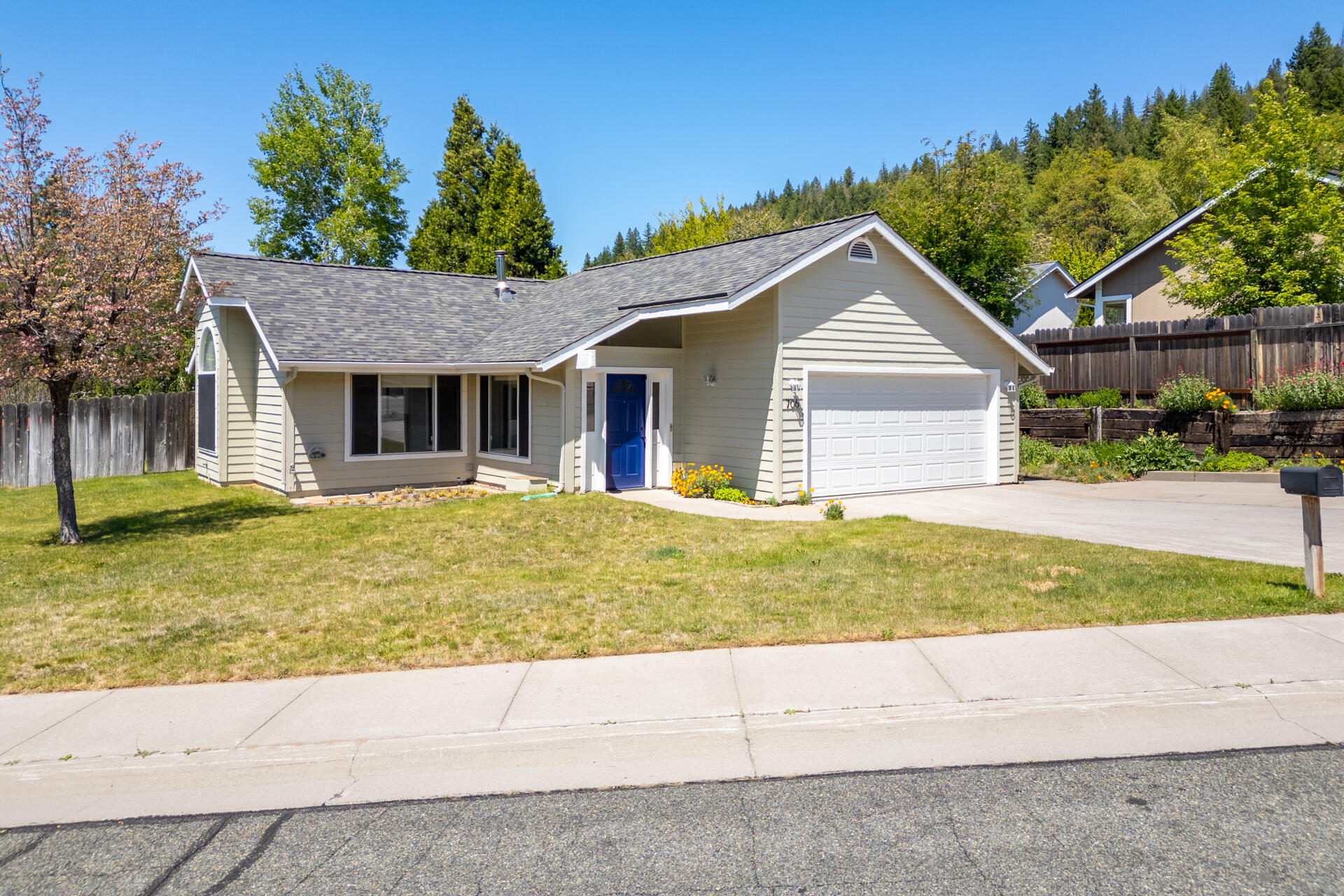 706 Glen Mar Drive — photo