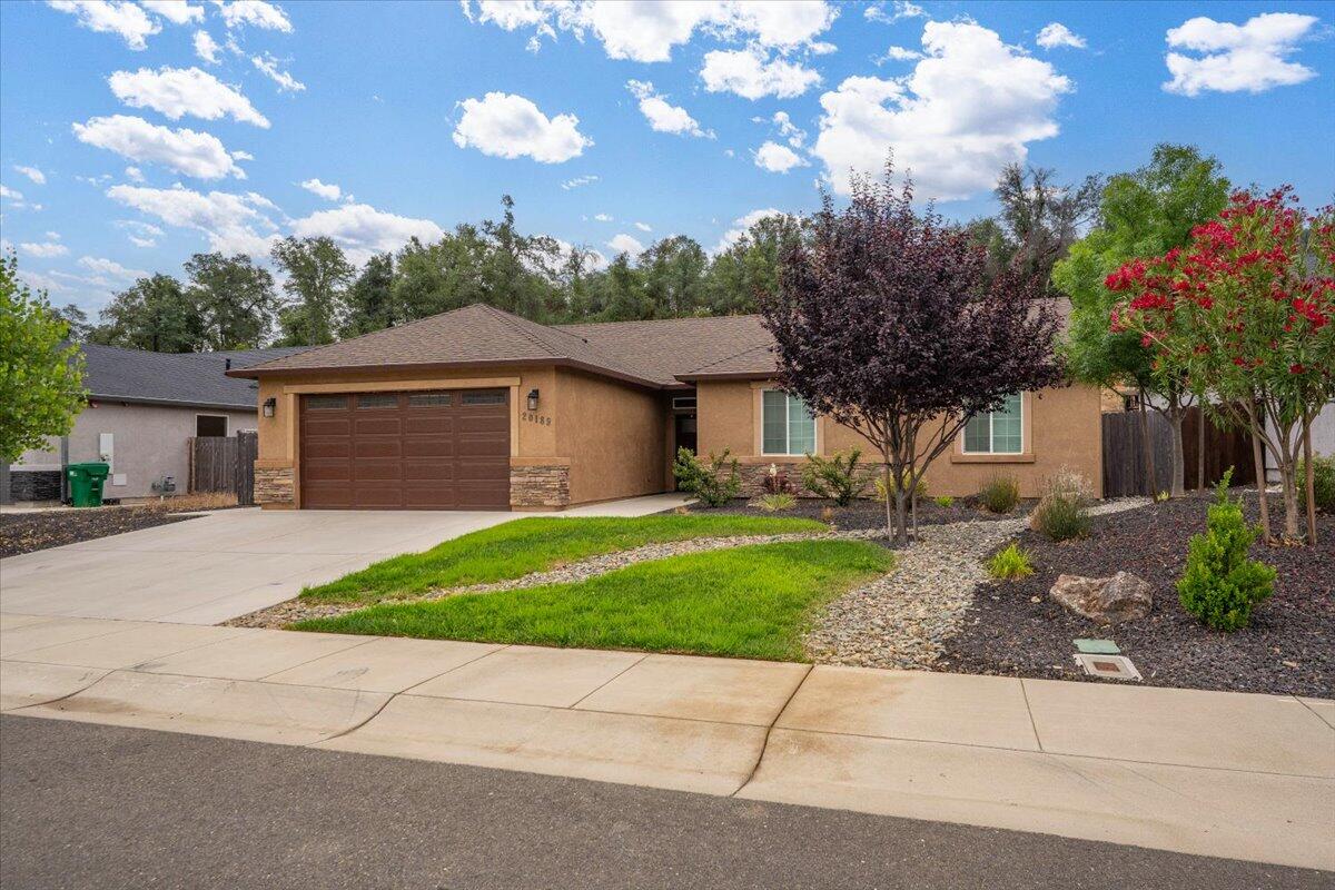 20189 Ballentine Drive — photo