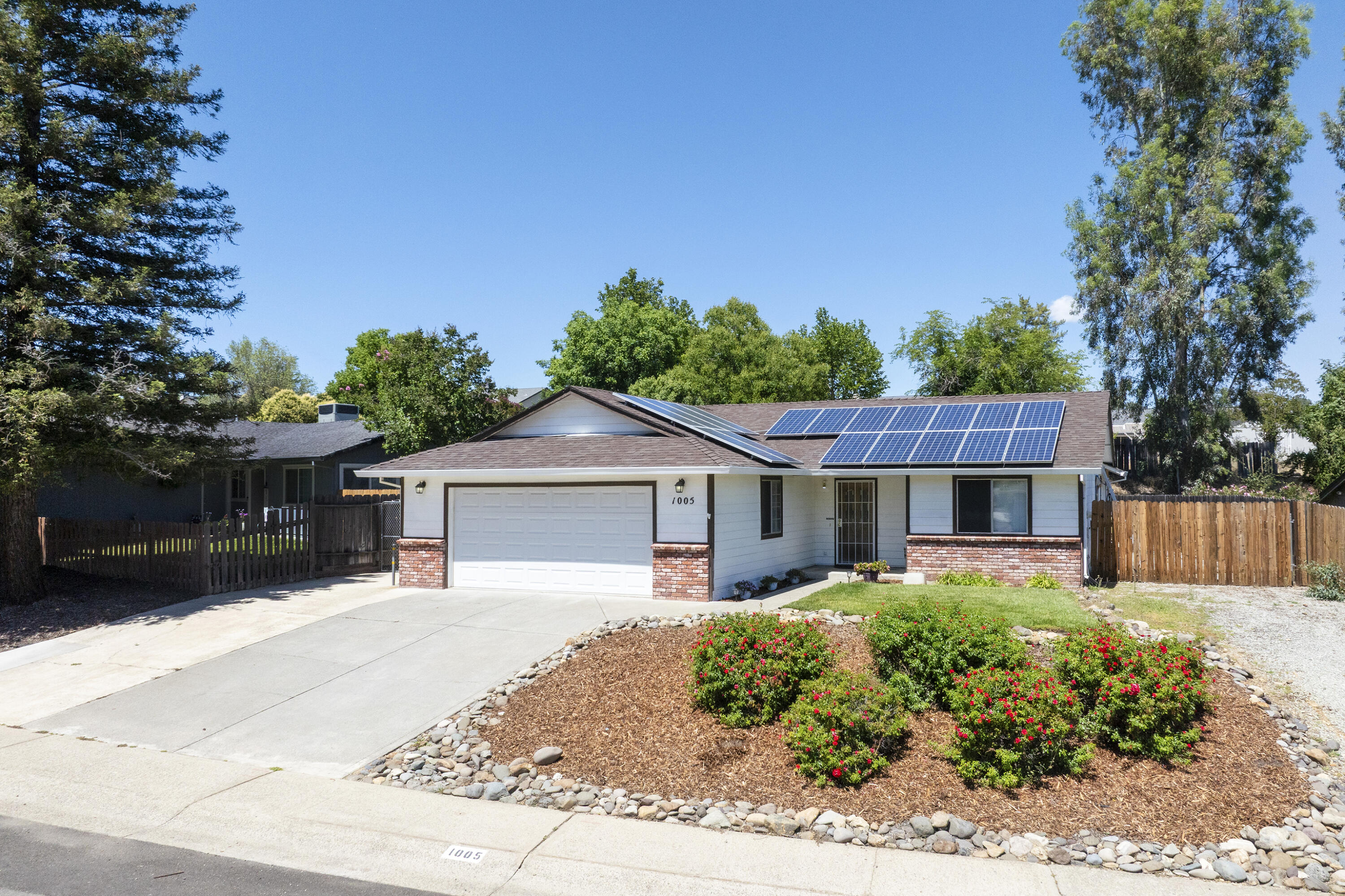 1005 Grouse Drive — photo