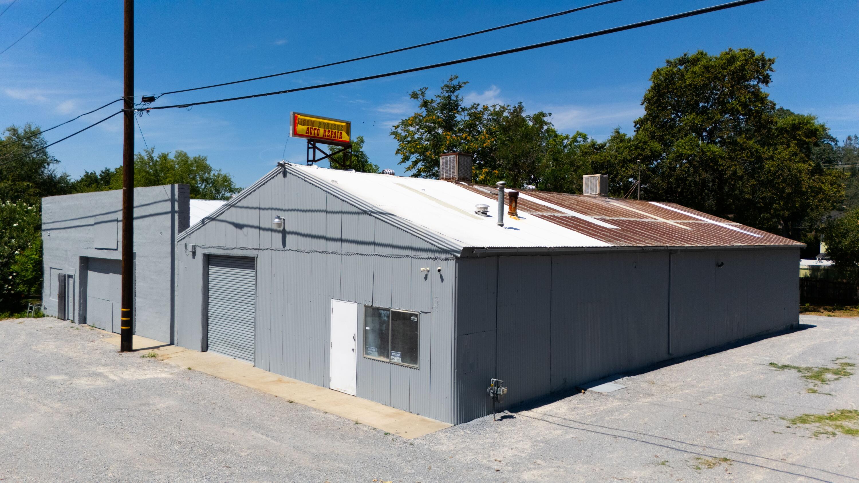 1836-1844 Cascade — photo