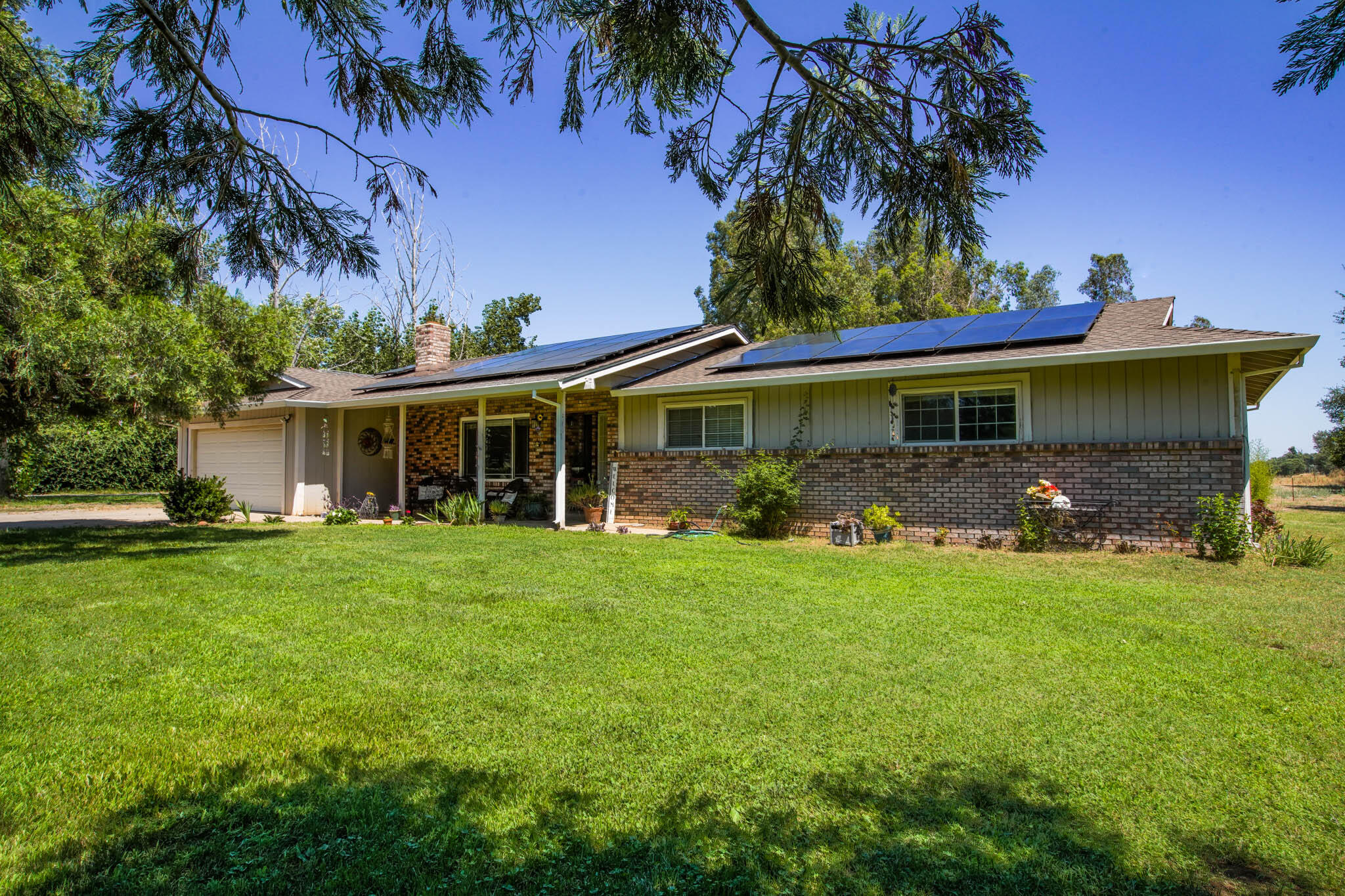 21930 Parkway Drive — photo