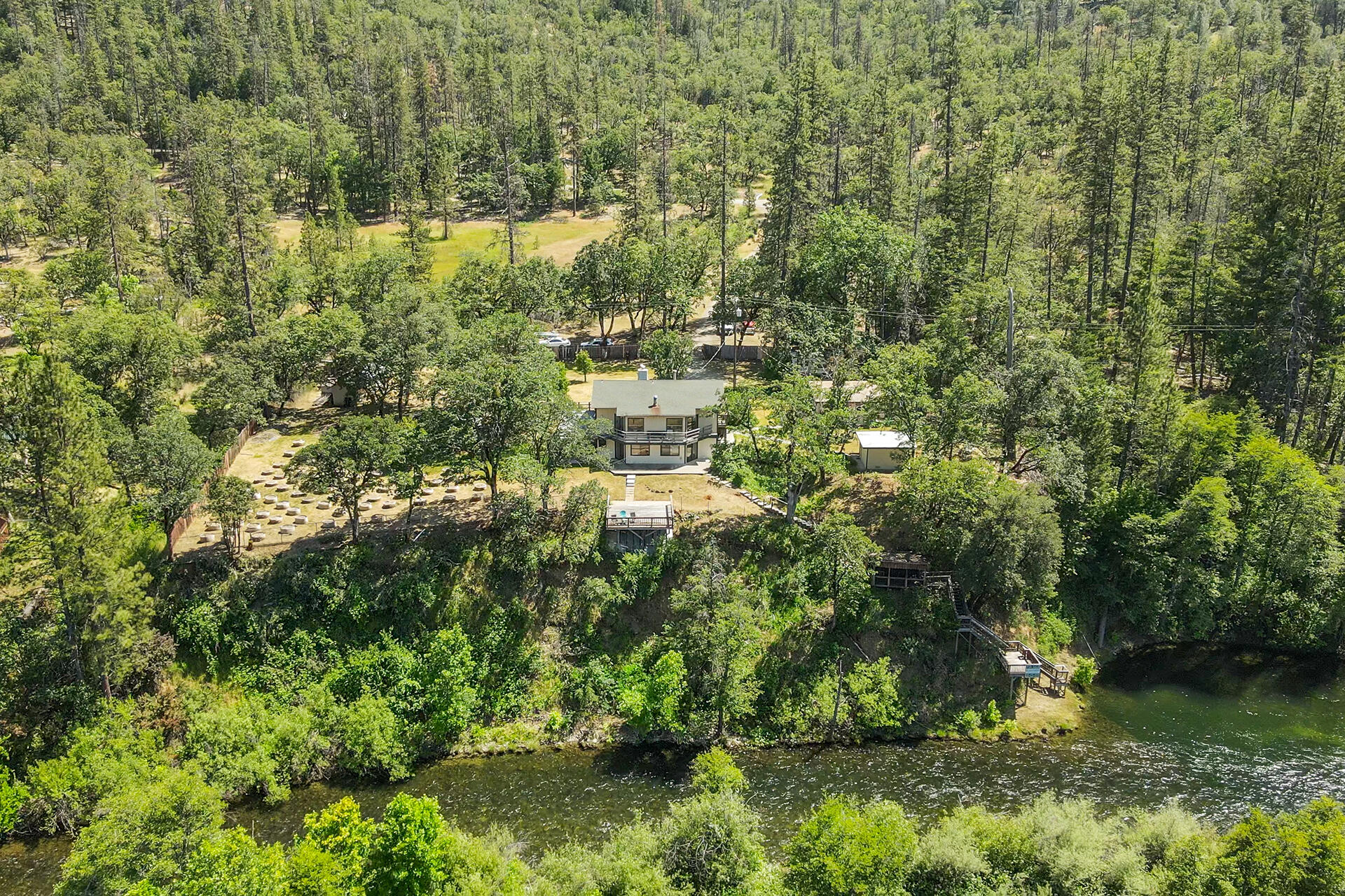 1476 Poker Bar Road — photo