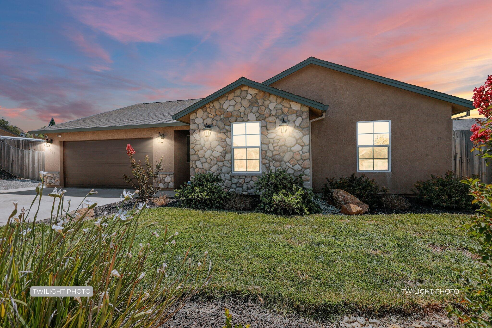 1265 Yacht Court — photo