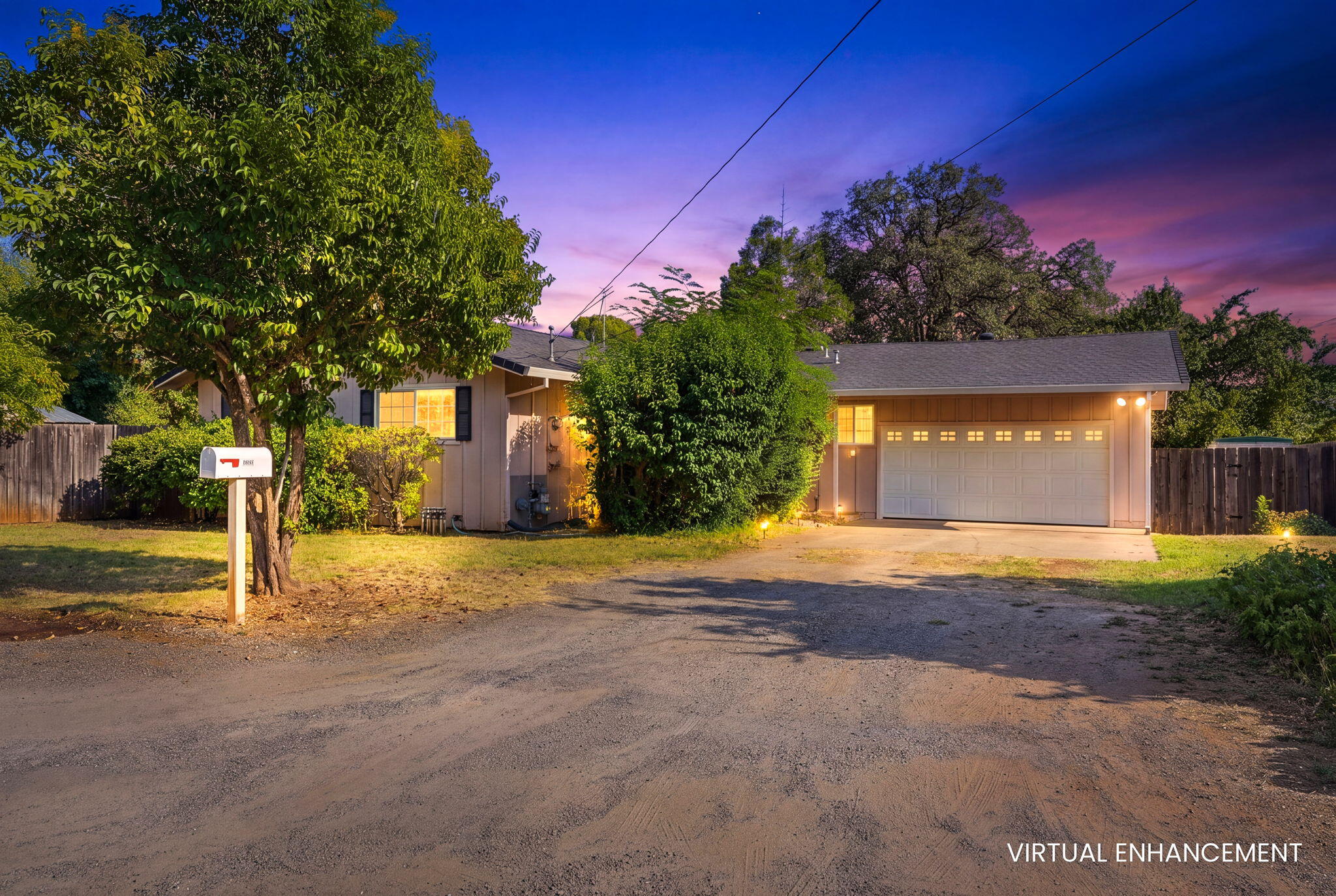 1615 Oakdale Court — photo