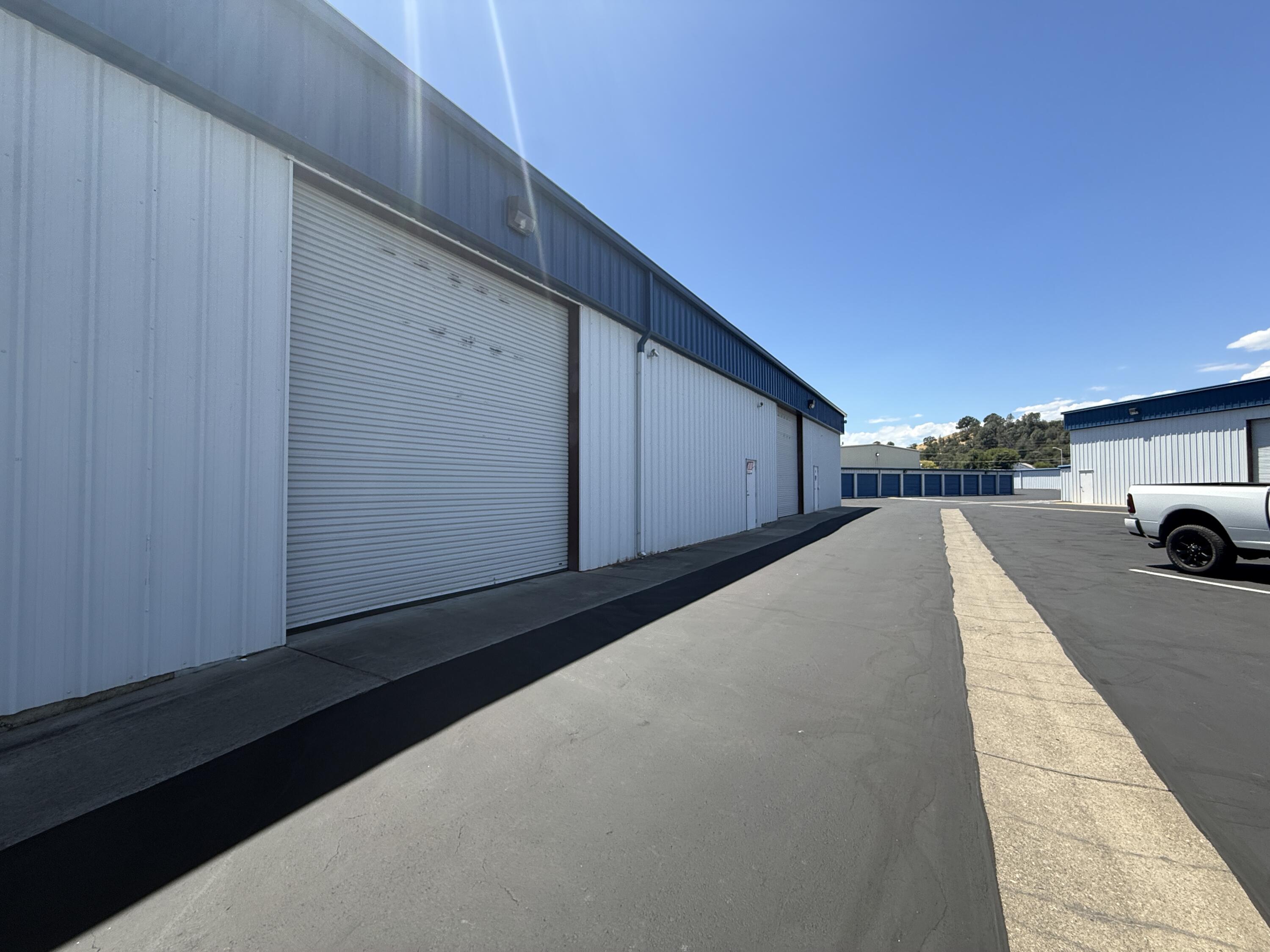 2486 Progress Drive, Unit 5 — photo