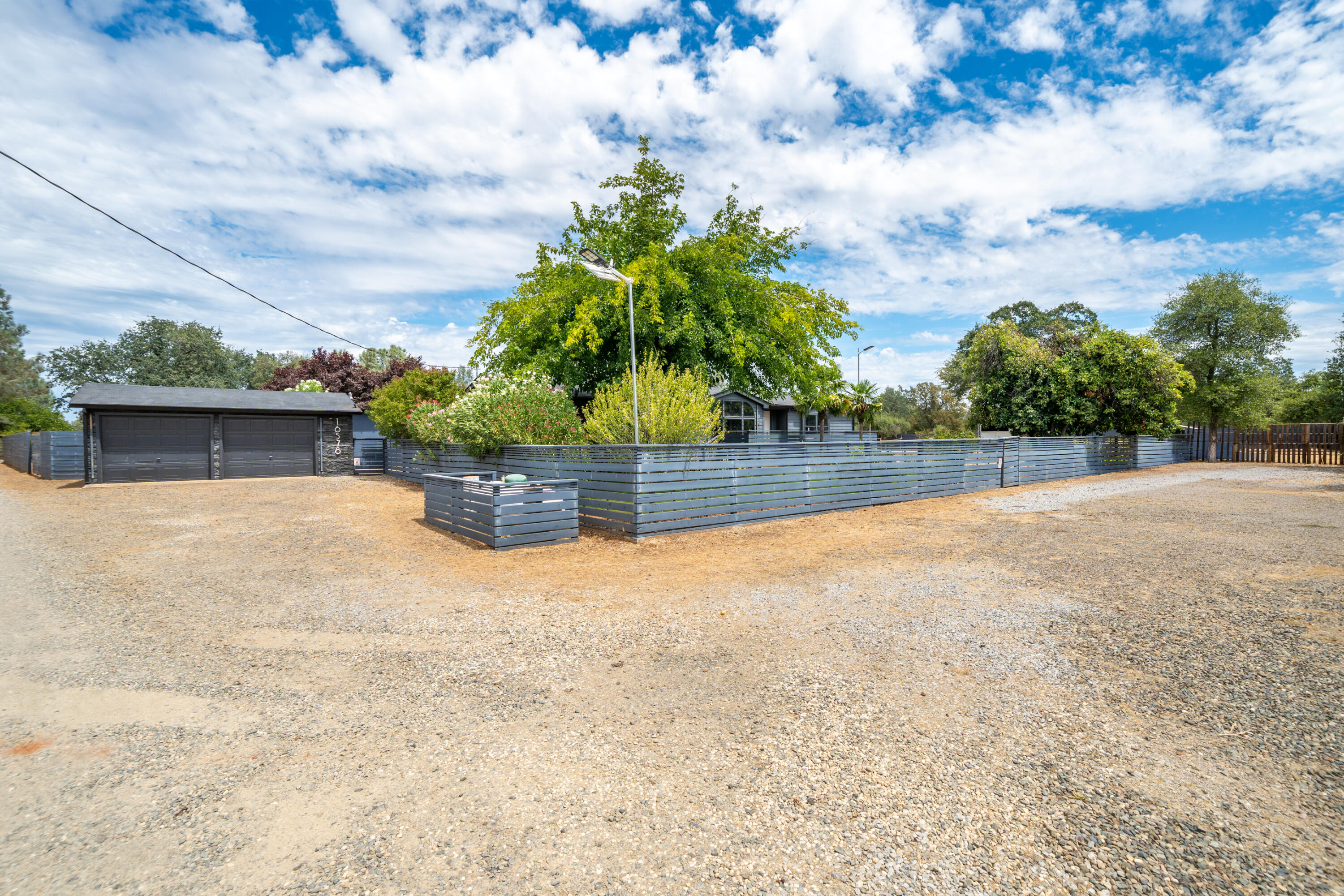 16578 Laverne Lane — photo