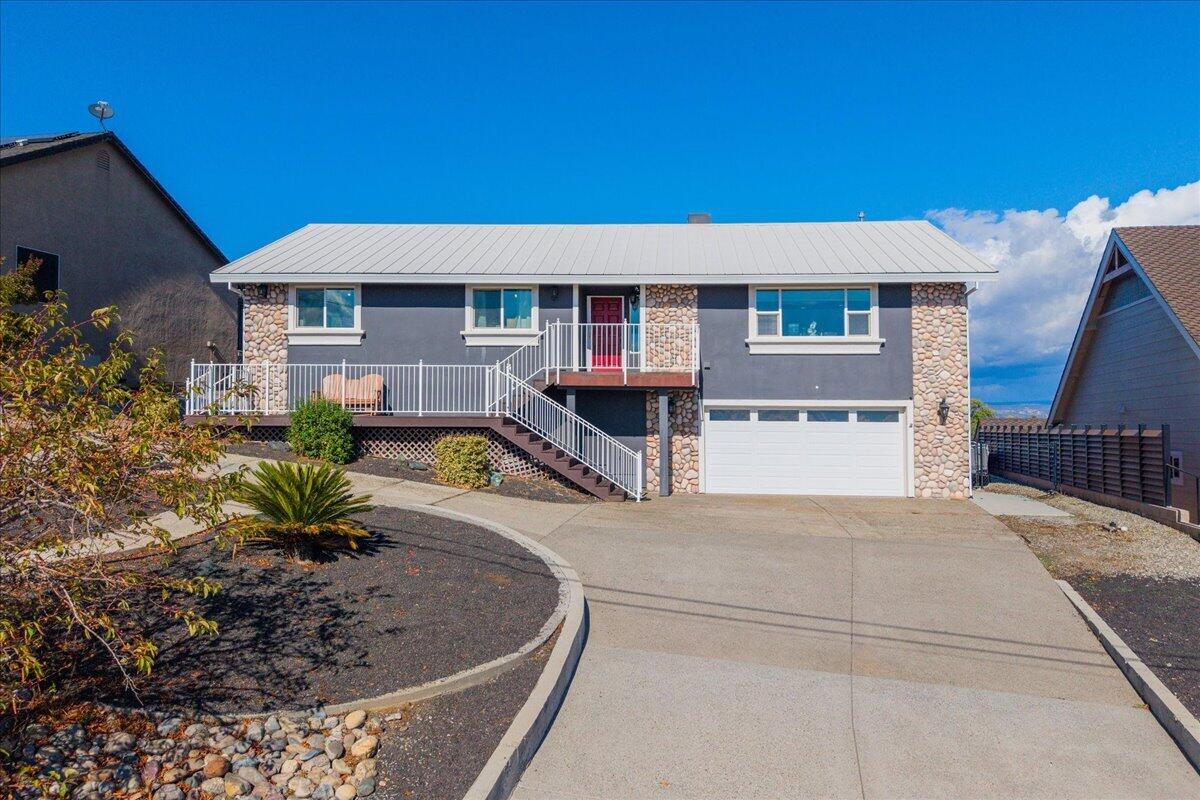 22784 River View Drive — photo
