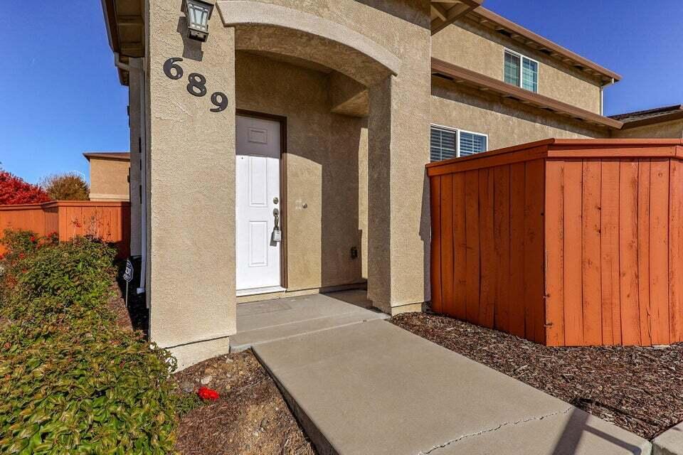 689 Mission De Oro Drive — photo