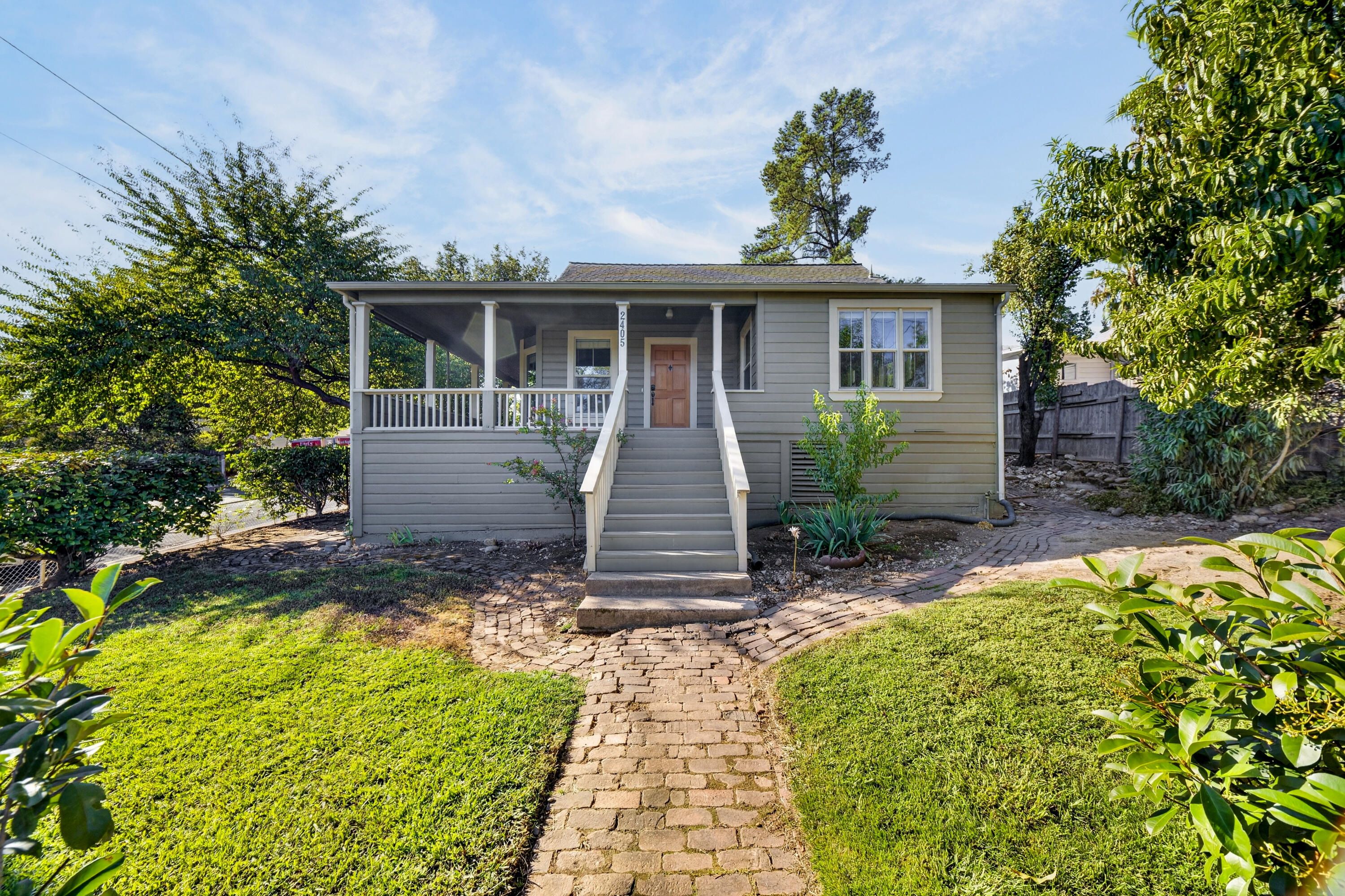 2405 Butte Street — photo