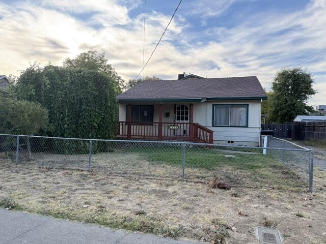 1636 Diamond Street — photo