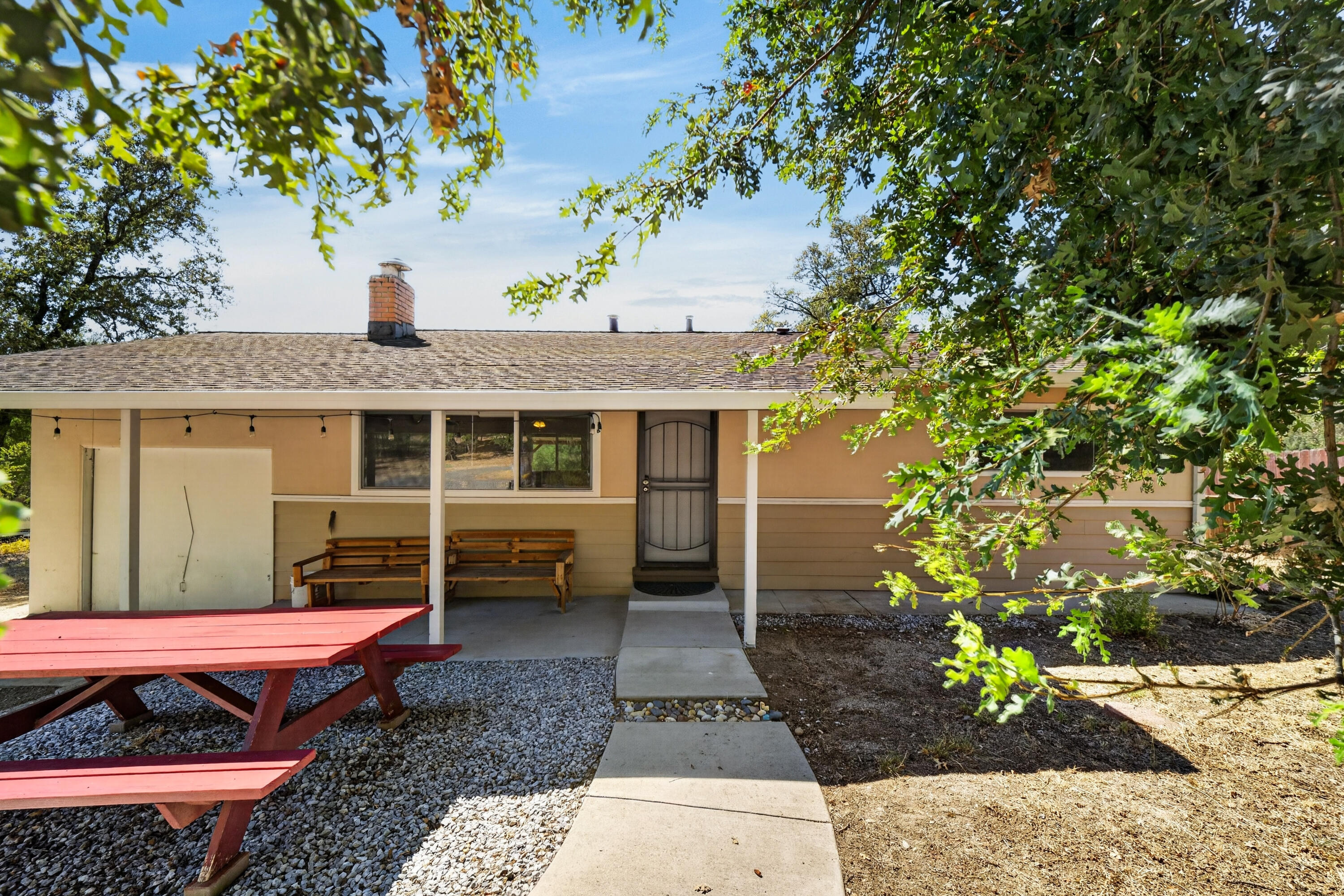 12327 Dry Creek — photo