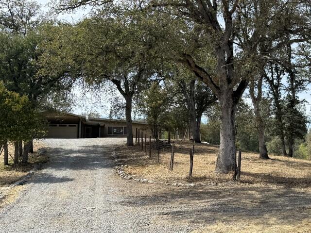 20950 Heston Lane — photo