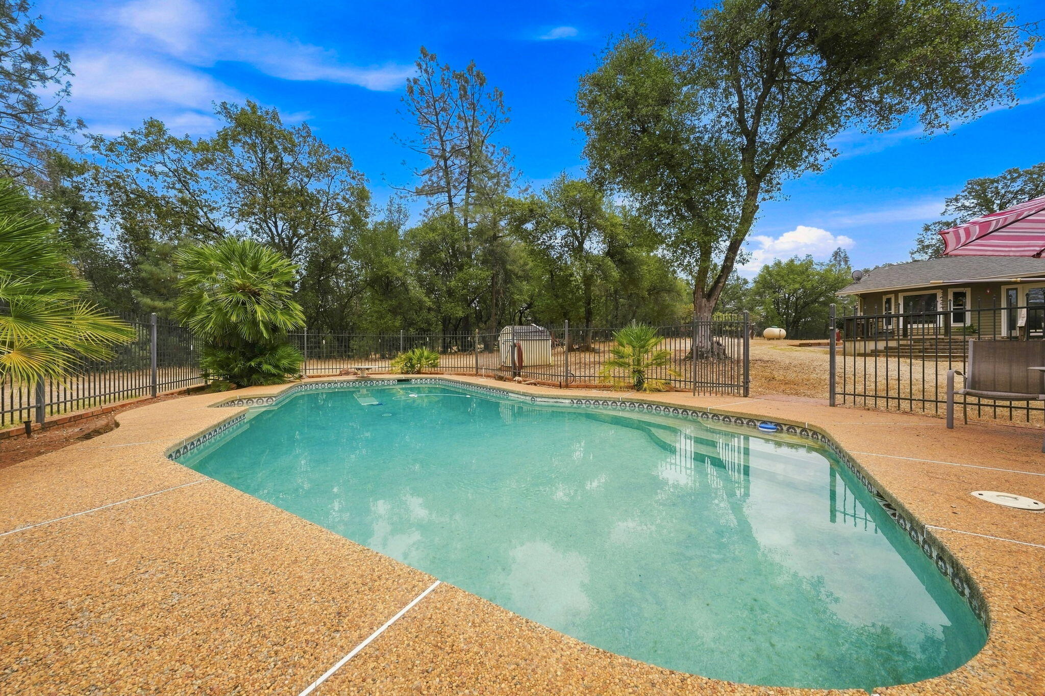 13272 Opal Way — photo