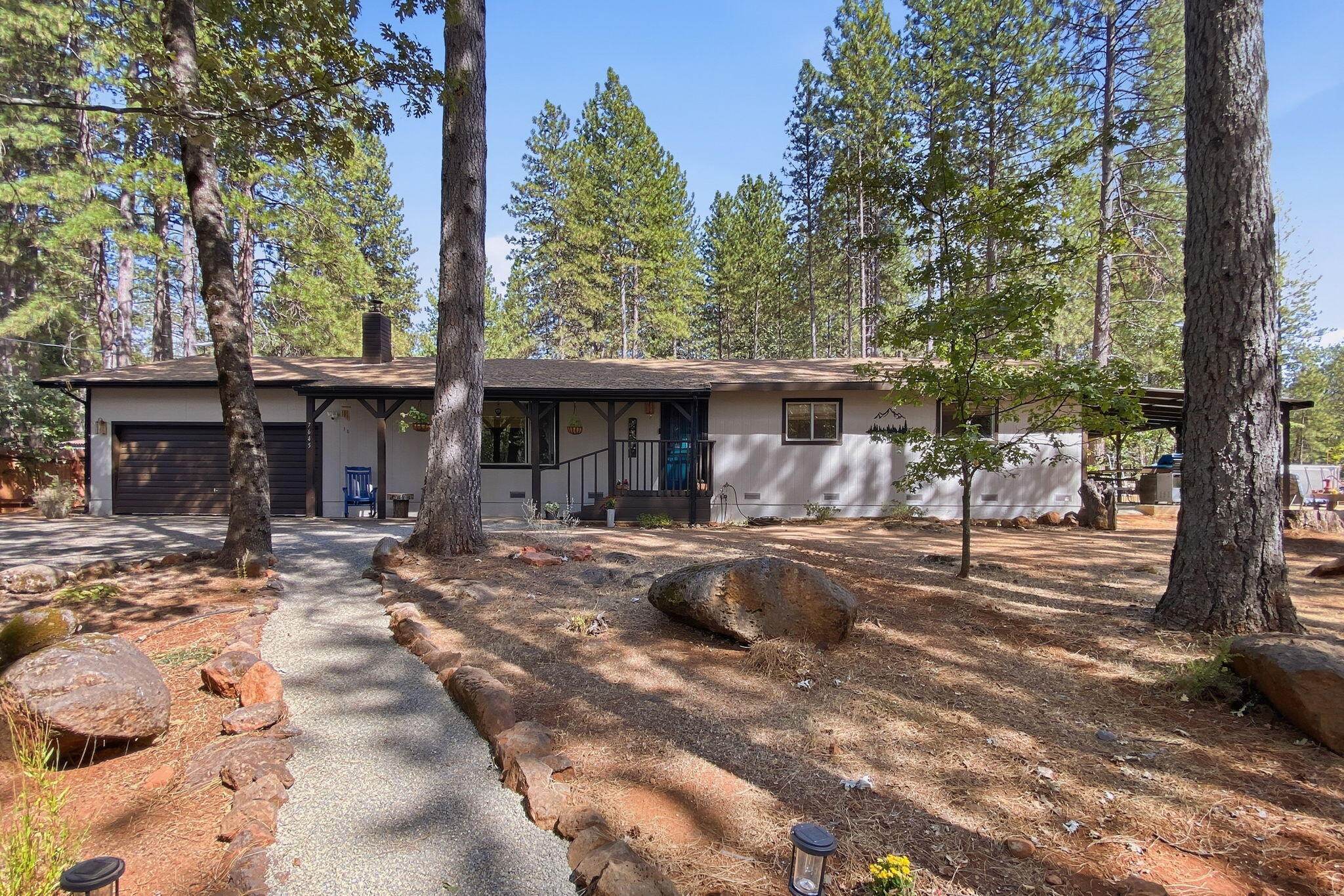 7645 Ponderosa Way — photo