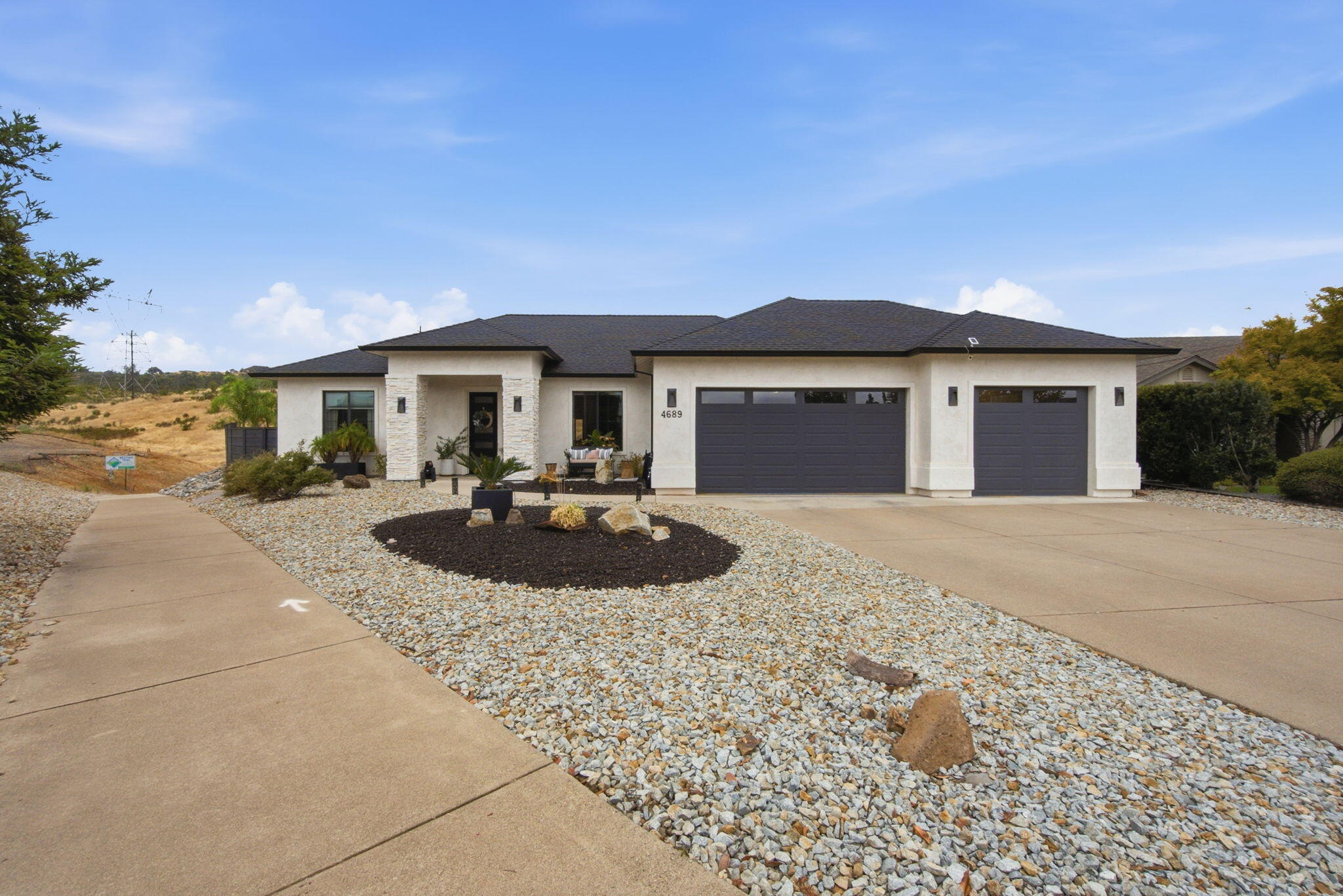 4689 Kilkee Drive — photo