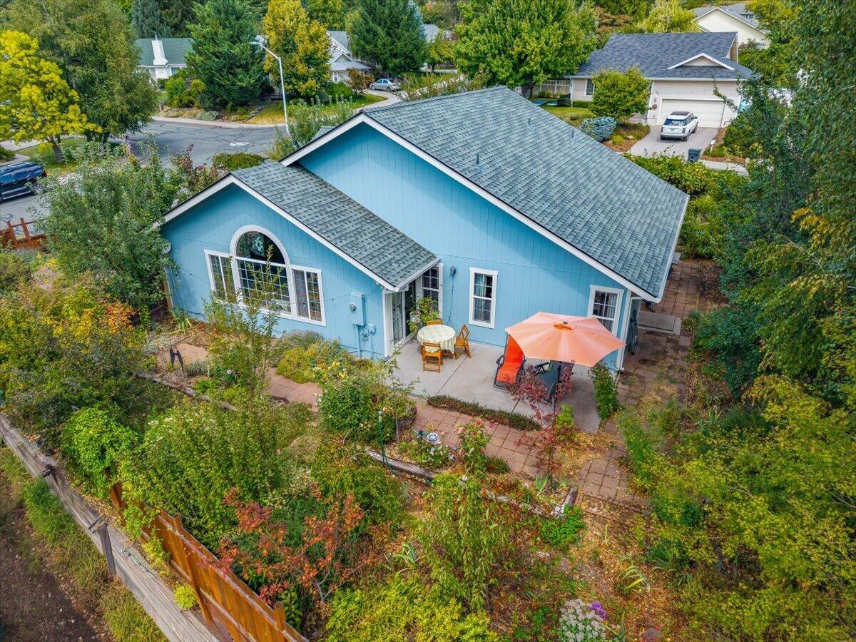 515 Mountain View Drive — photo