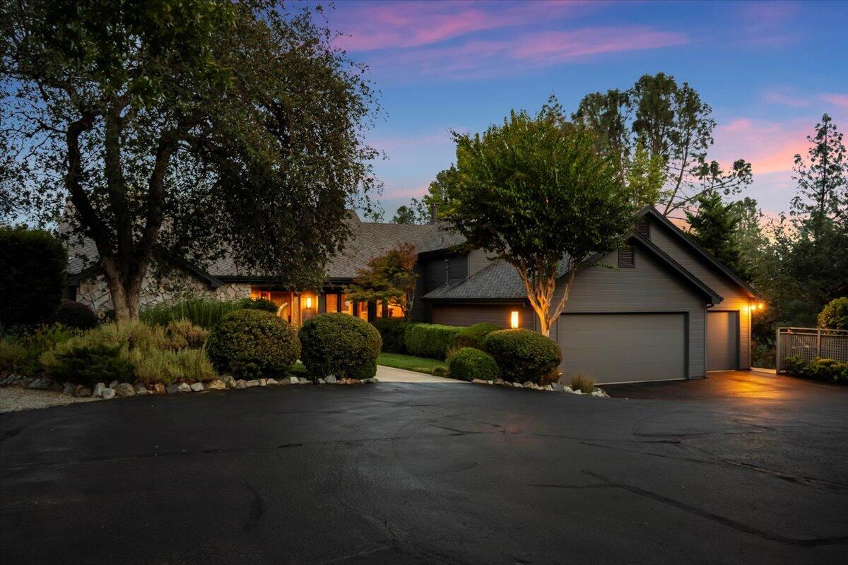 8707 Knobhill Circle — photo