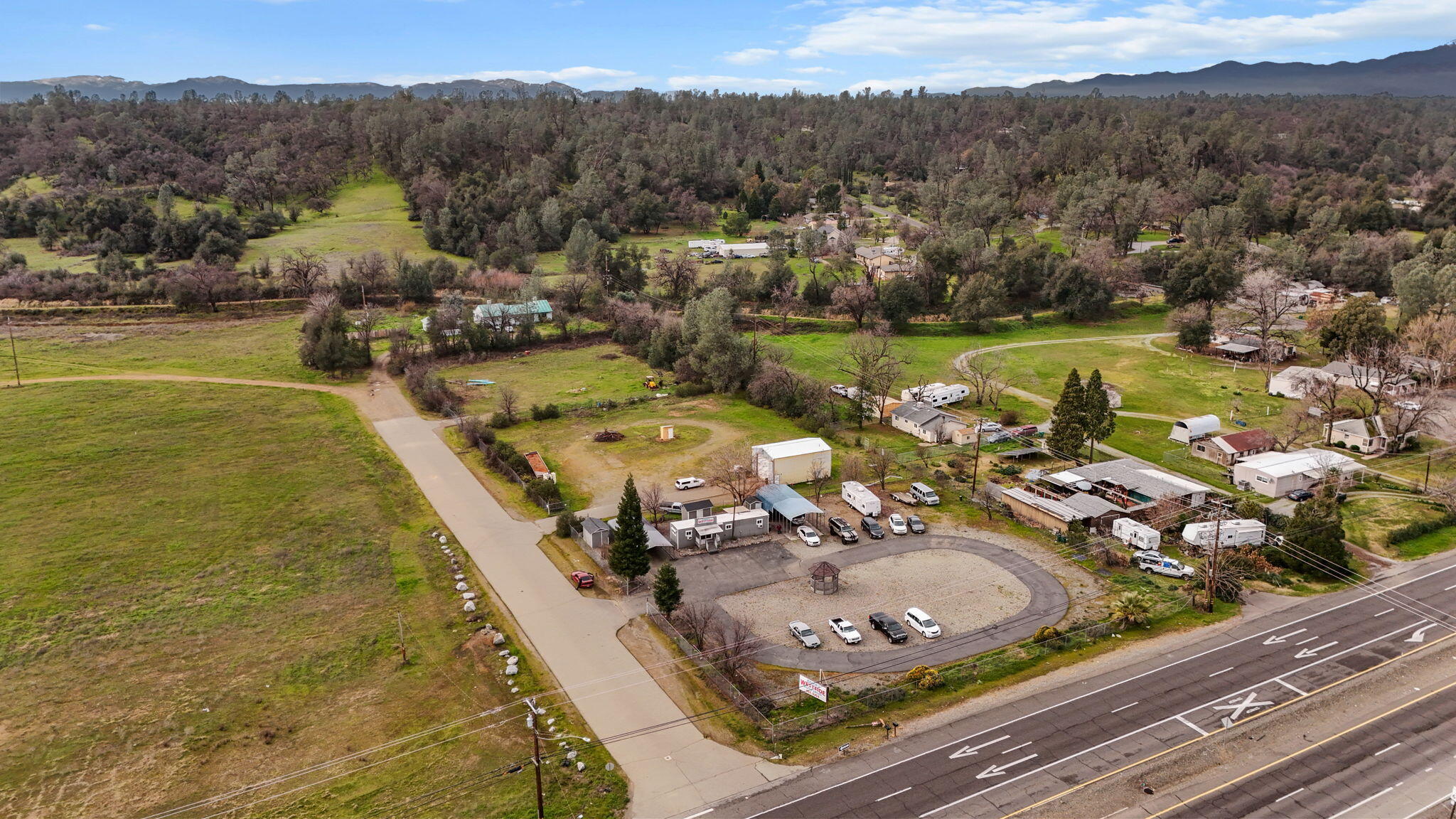 6738 State Highway 273 — photo