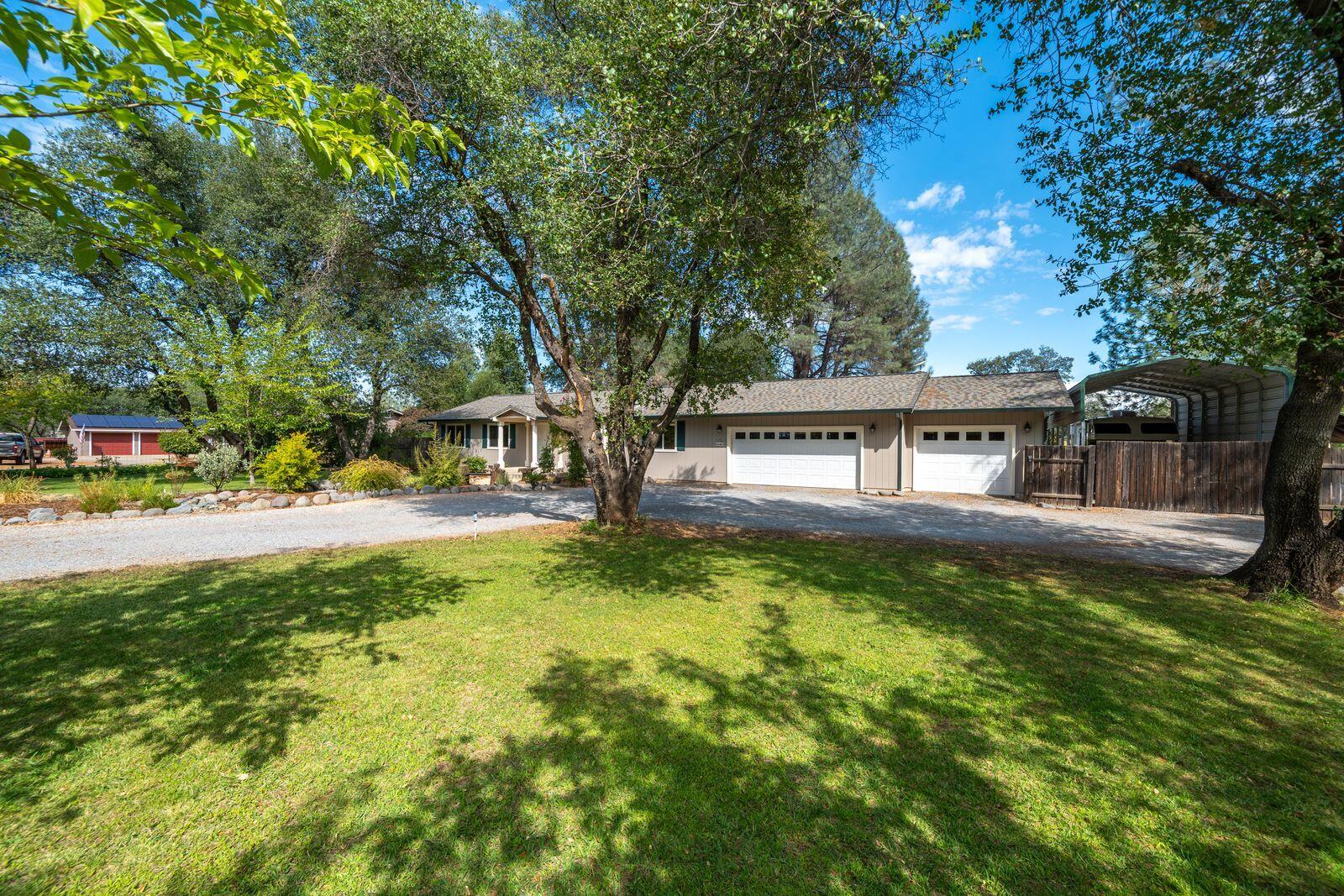 6185 Happy Valley Road — photo