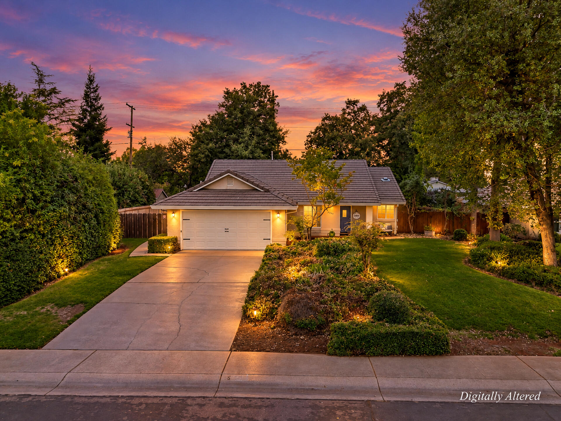 2404 Castlewood Drive — photo