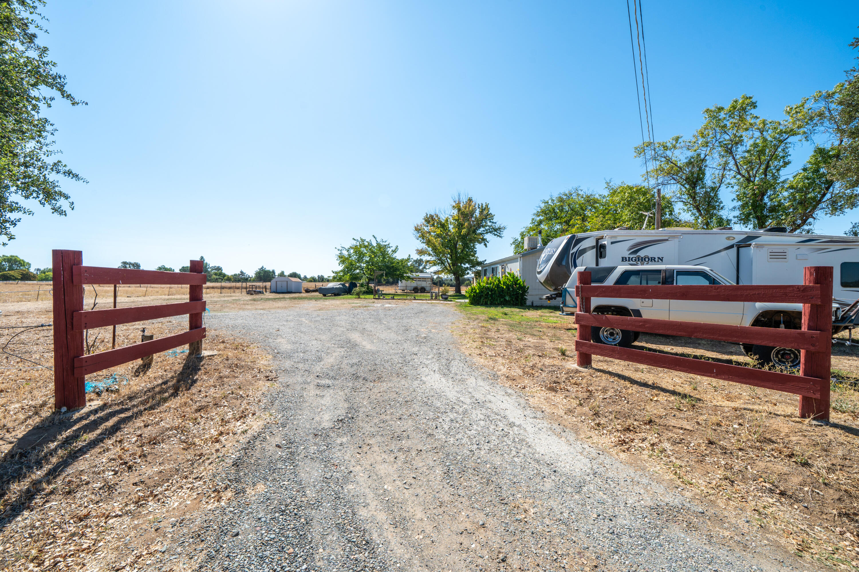 22159 Bend Ferry Road, Red Bluff, CA 96080 — photo 2