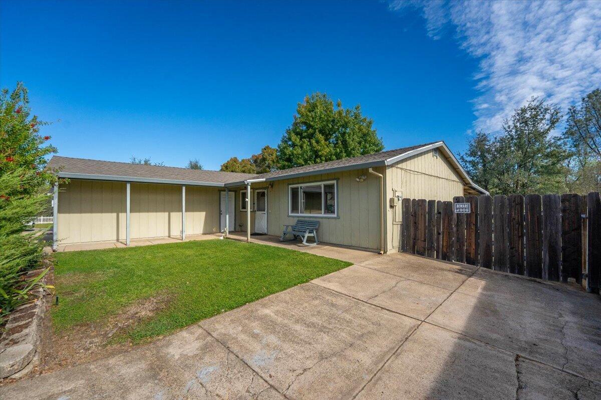 1210 Jaxon Way — photo