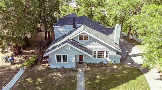 1435 Riverside Drive — photo