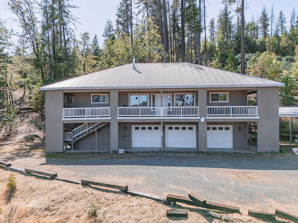 872 Top Of The Grade — photo