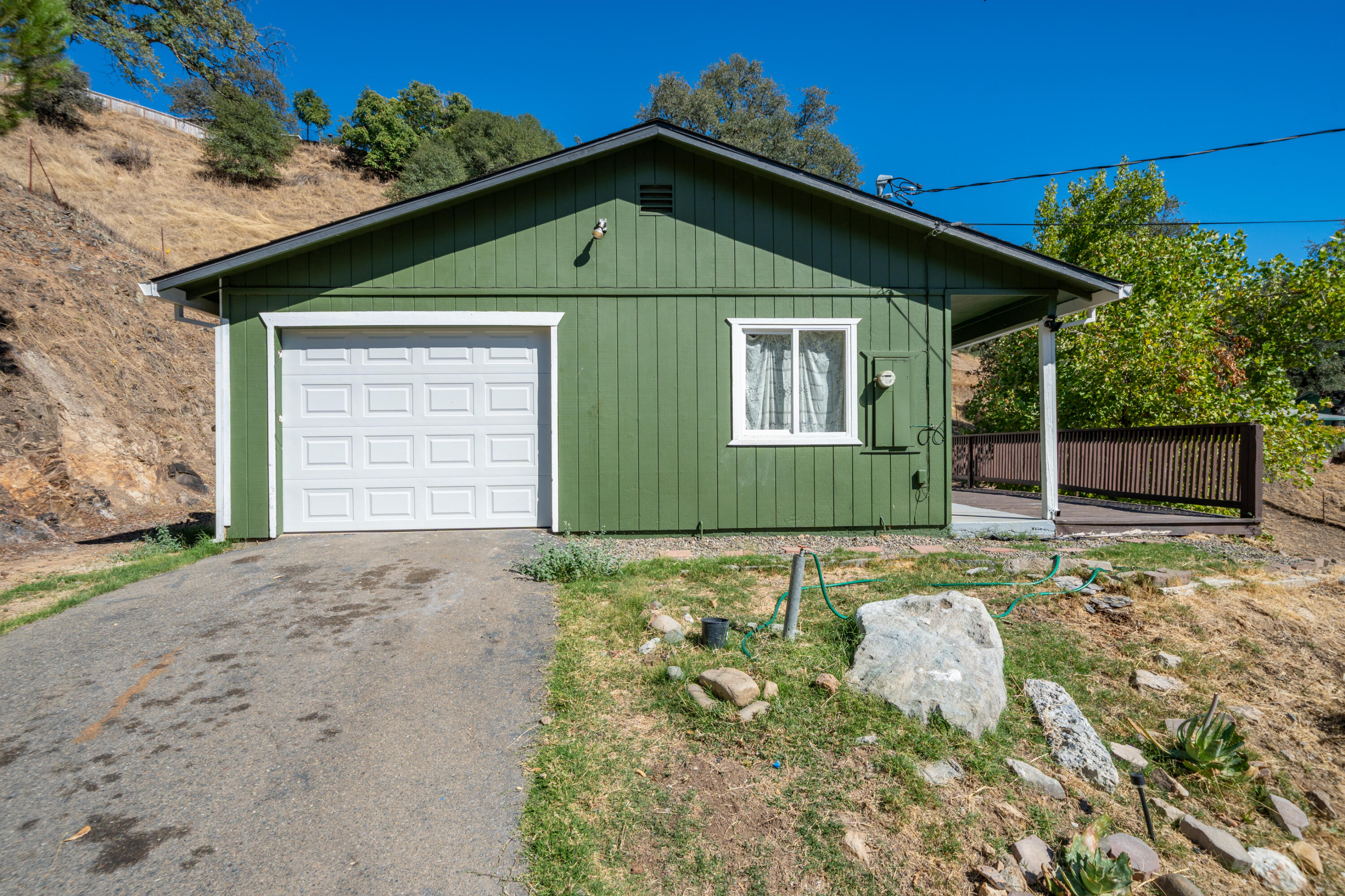 14870 Lamoine Court — photo