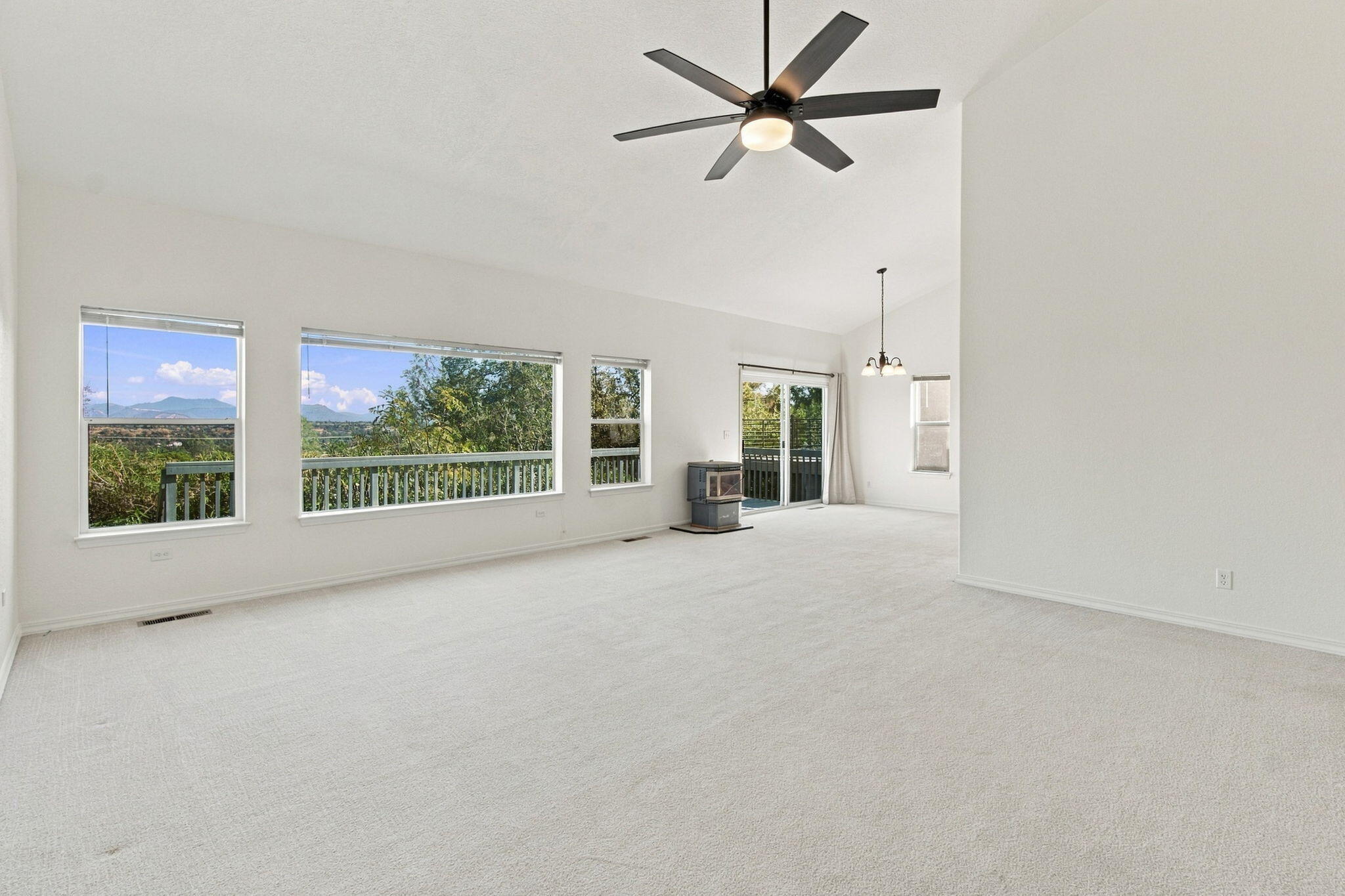 3154 Riesling Path, Redding, CA 96001 — photo 3