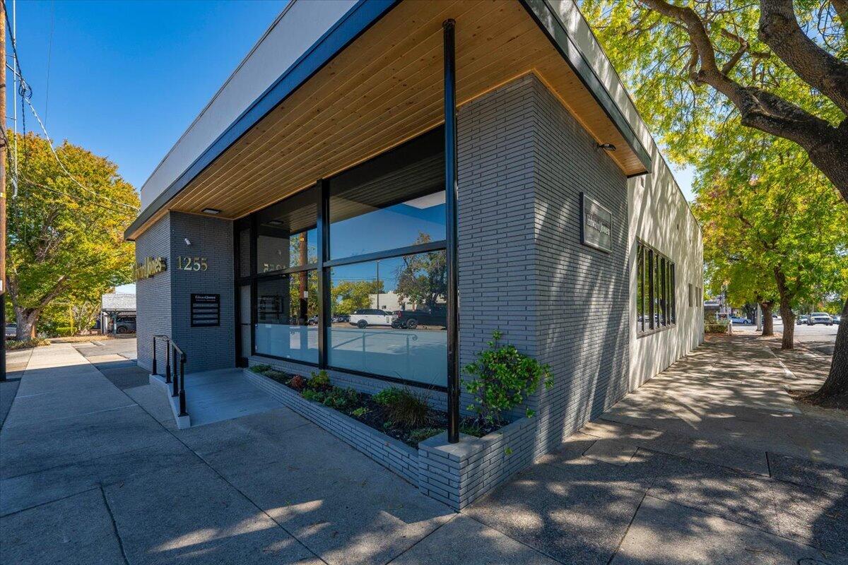 1255 Sacramento Street — photo