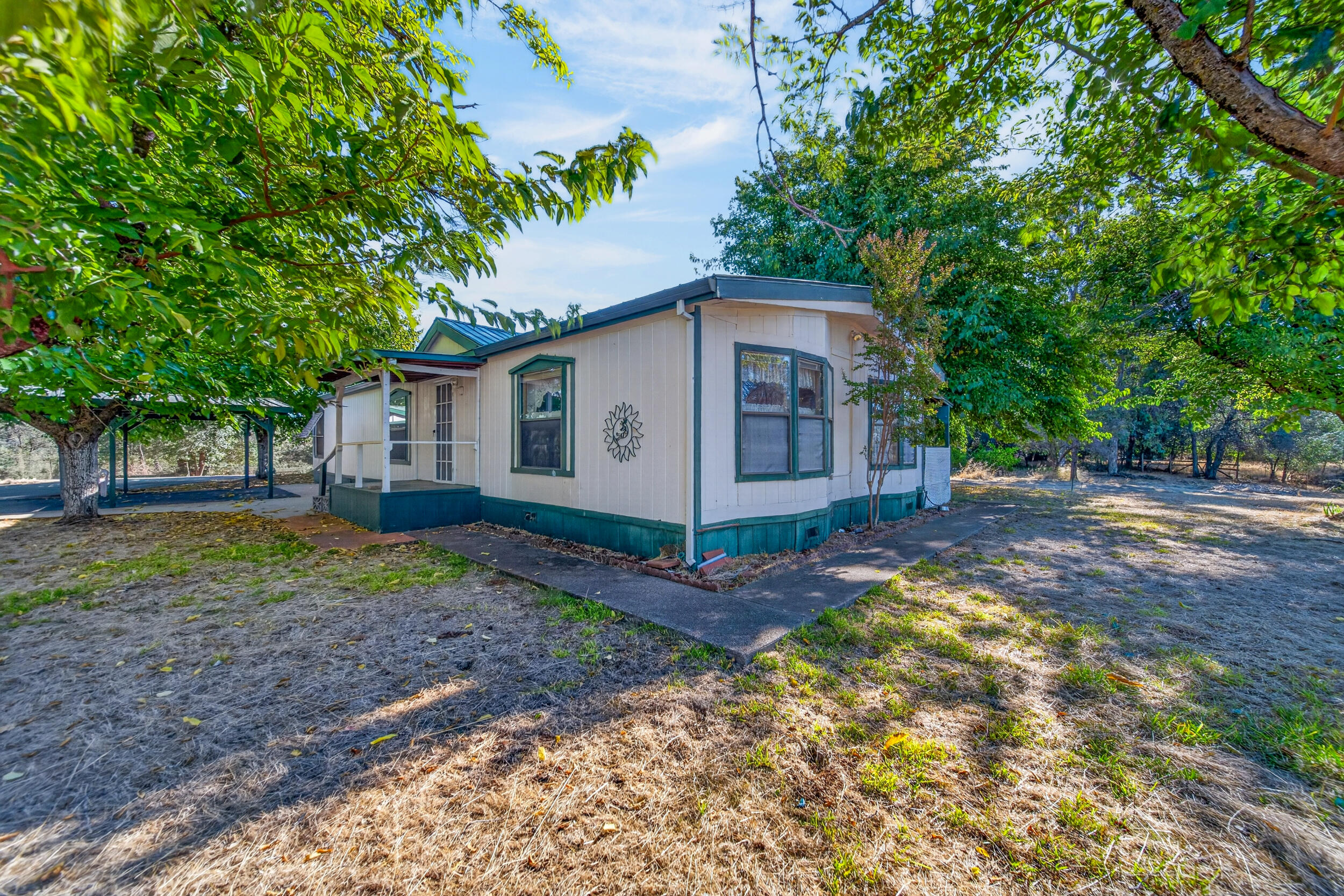 13117 Bear Mountain Road — photo
