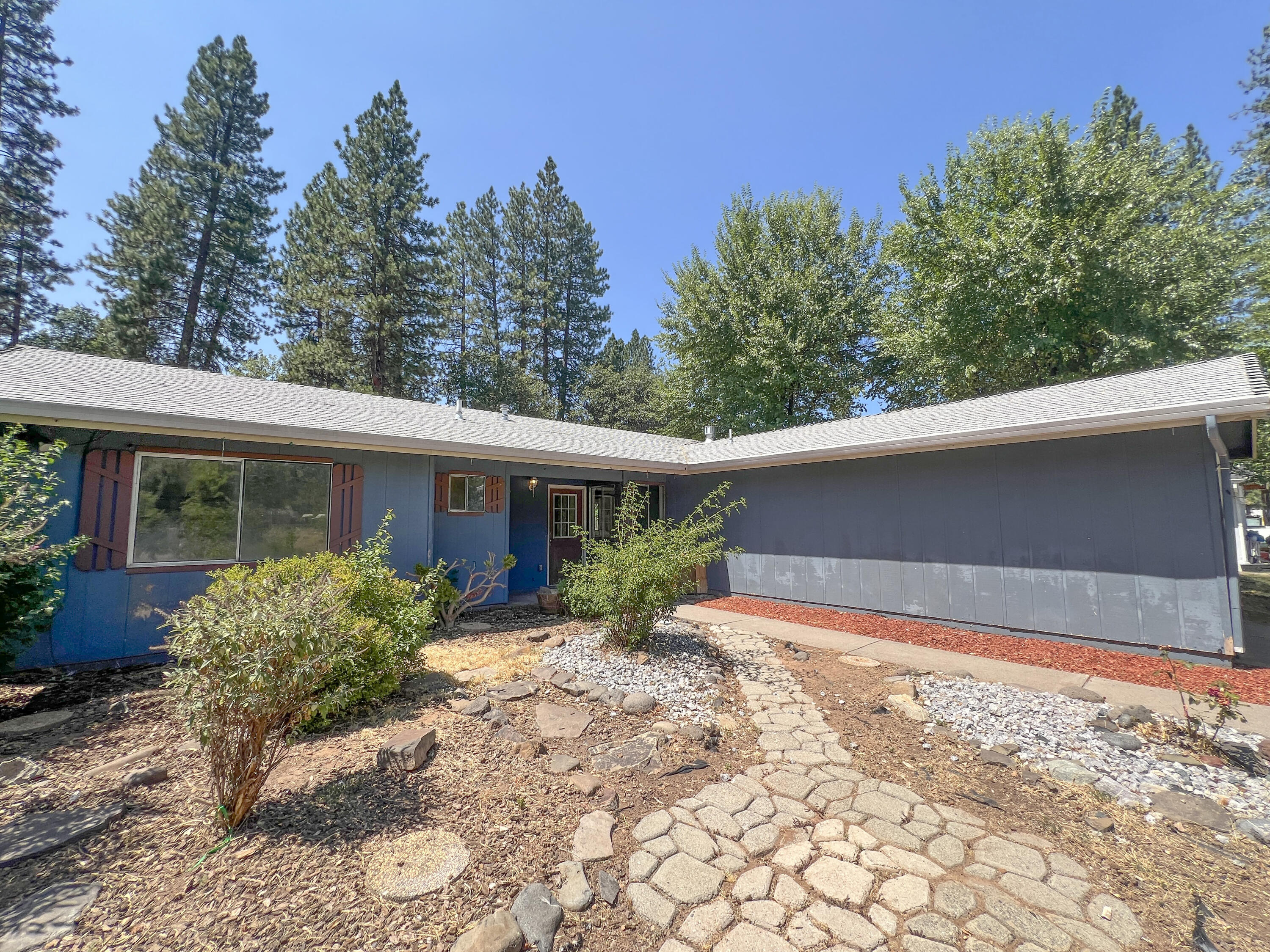 20362 Sugar Pine Street — photo