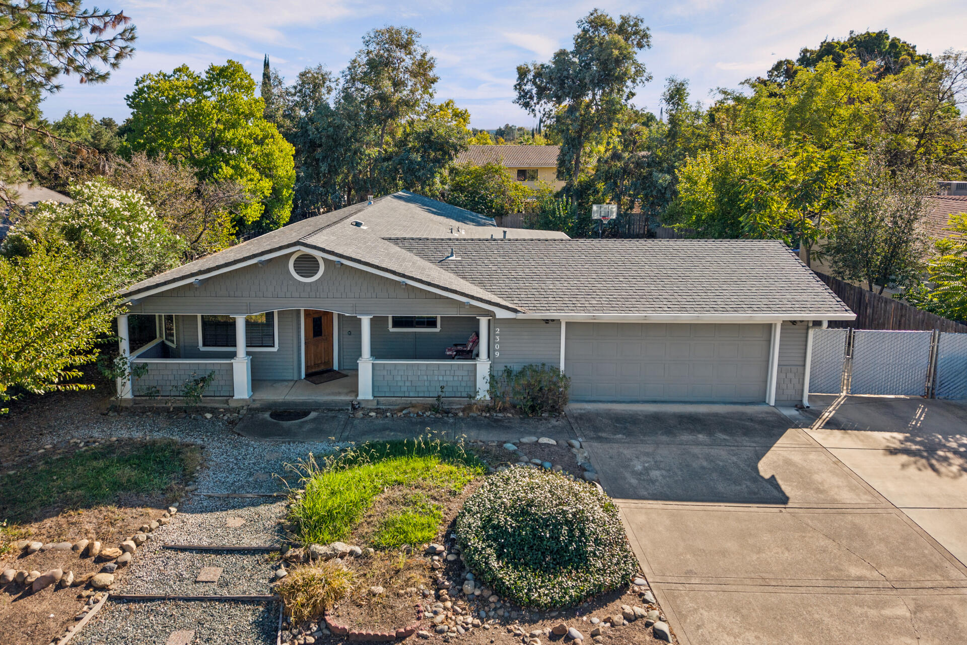 2309 Harlan Drive — photo