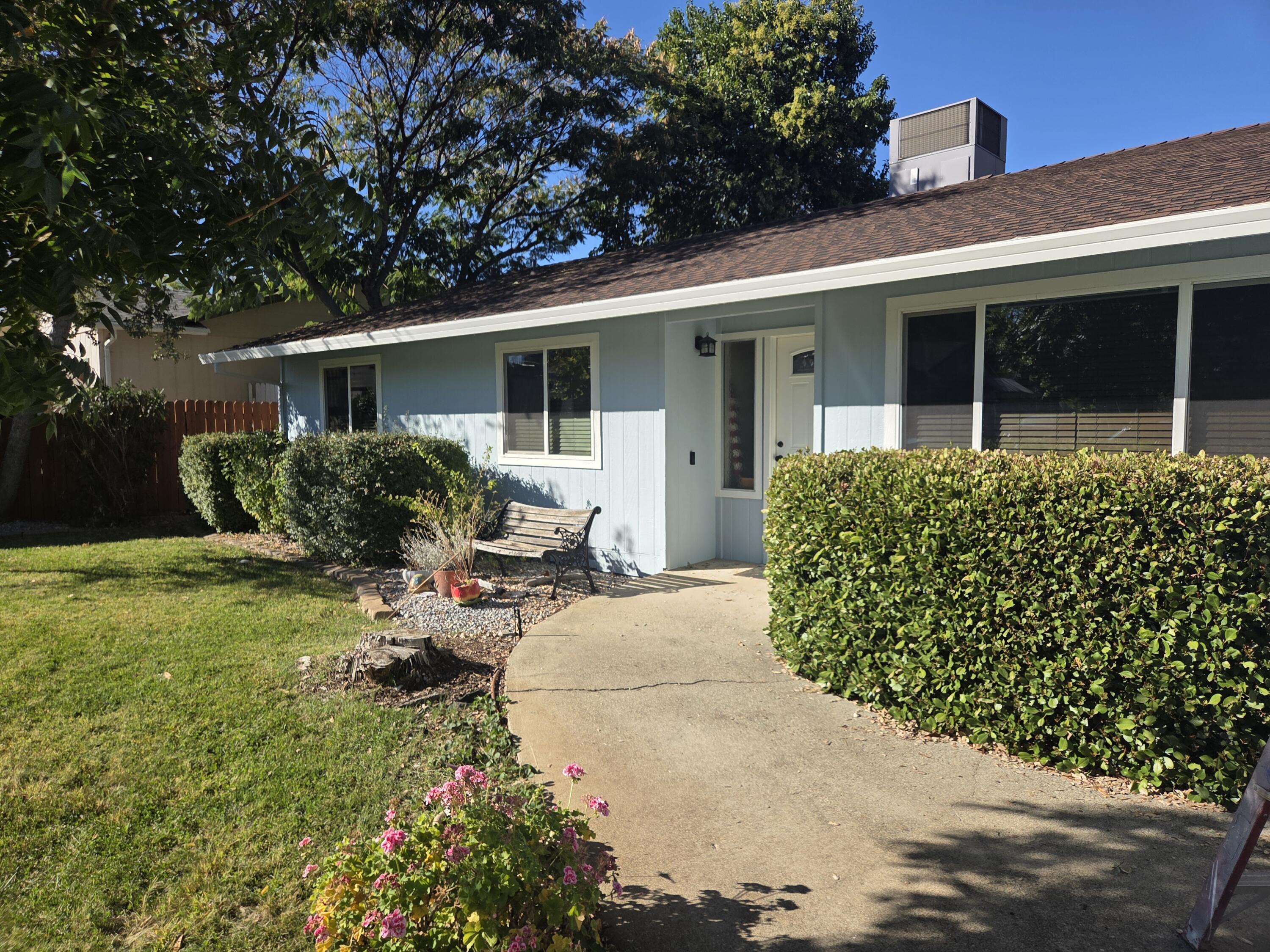 1202 Dominion Drive — photo