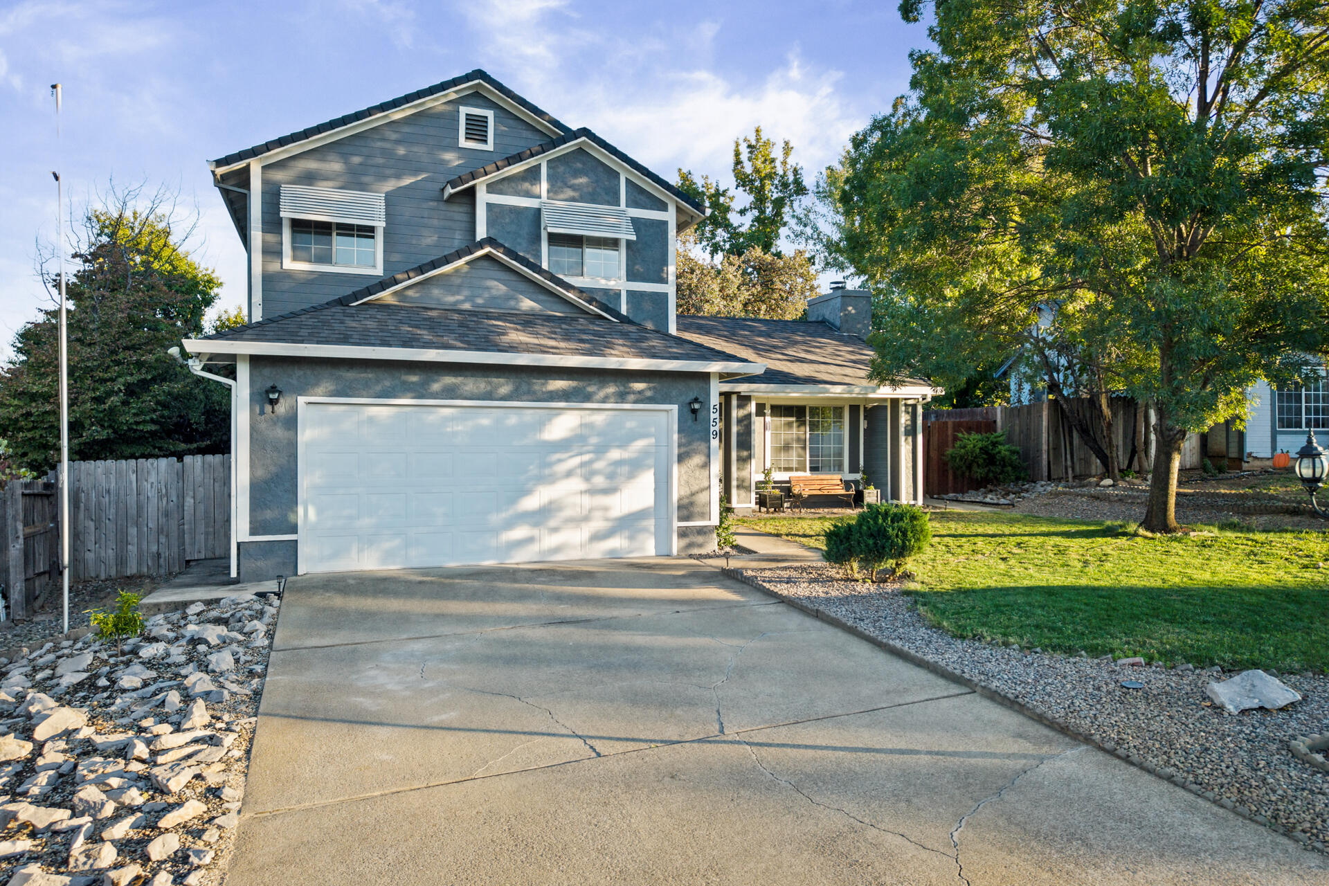 559 Brock Drive, Redding, CA 96003 — photo 2