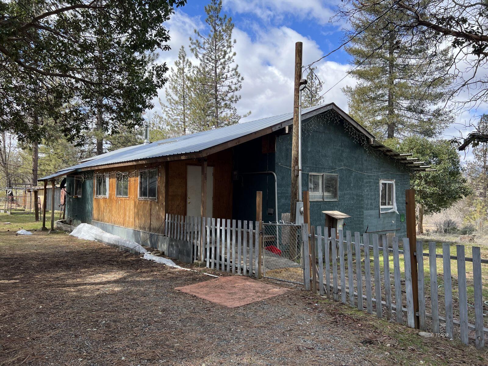 380 Summit Creek Road — photo