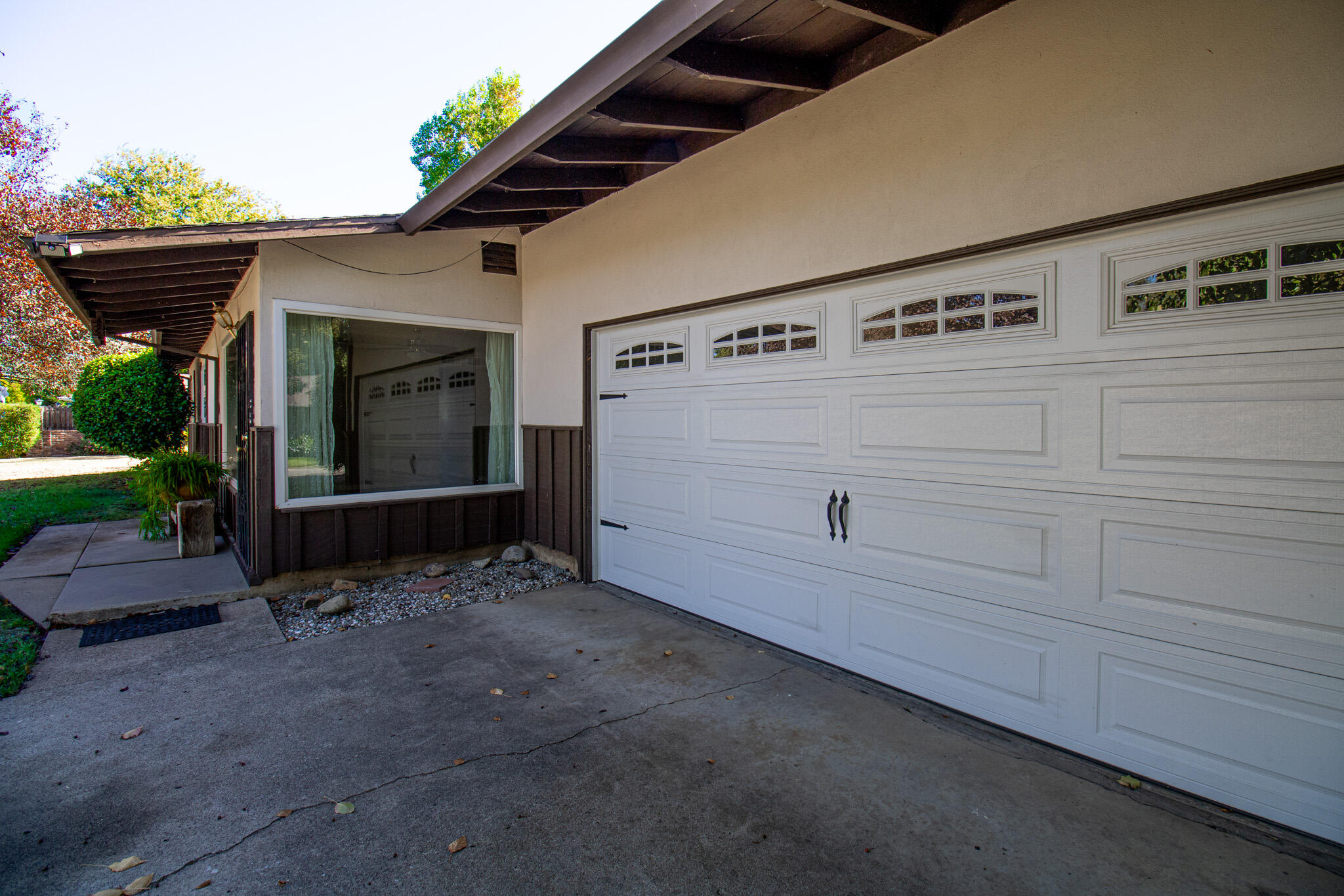 355 Olympus Avenue, Redding, CA 96001 — photo 2