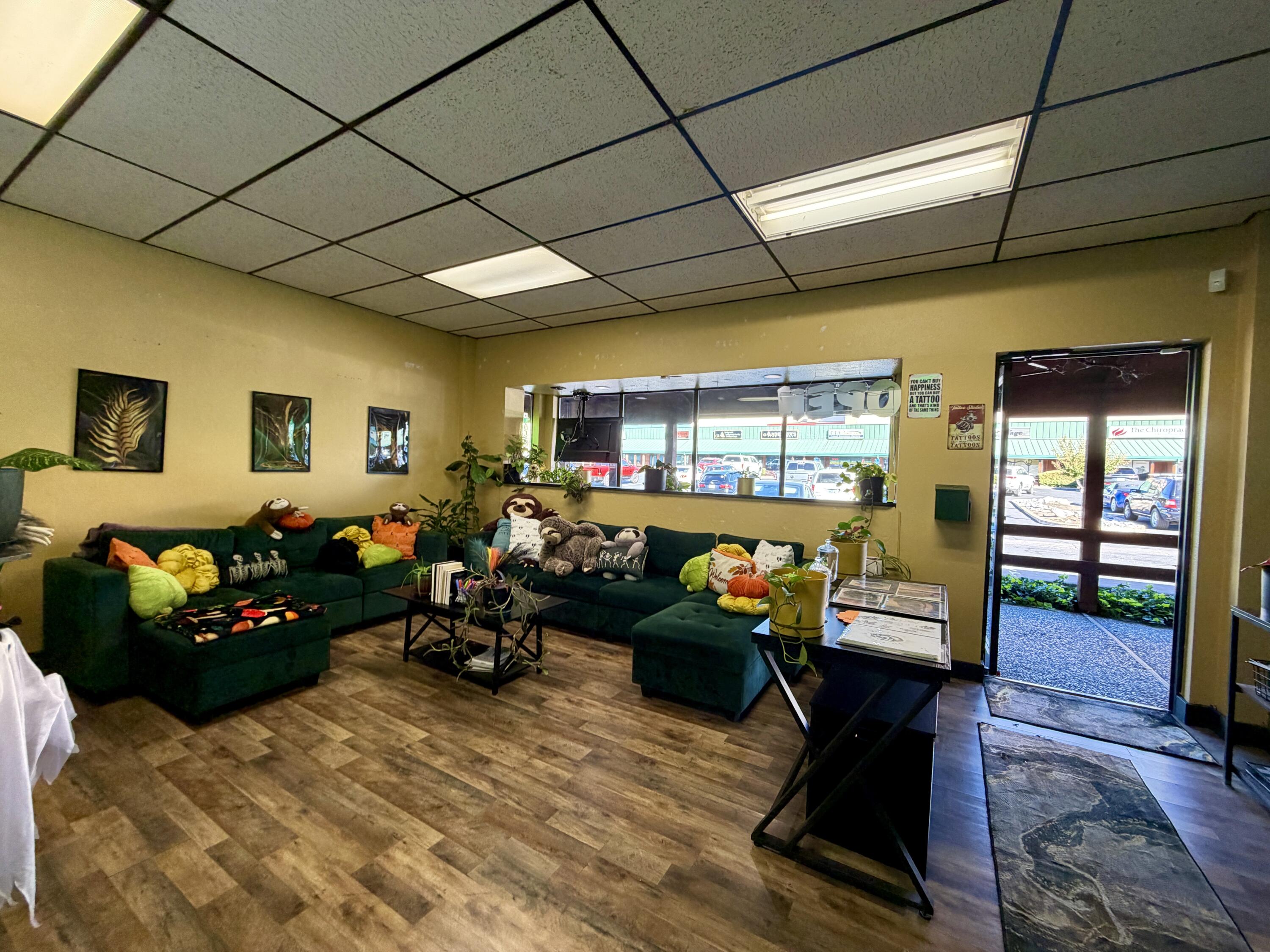1183 Hilltop Drive — photo