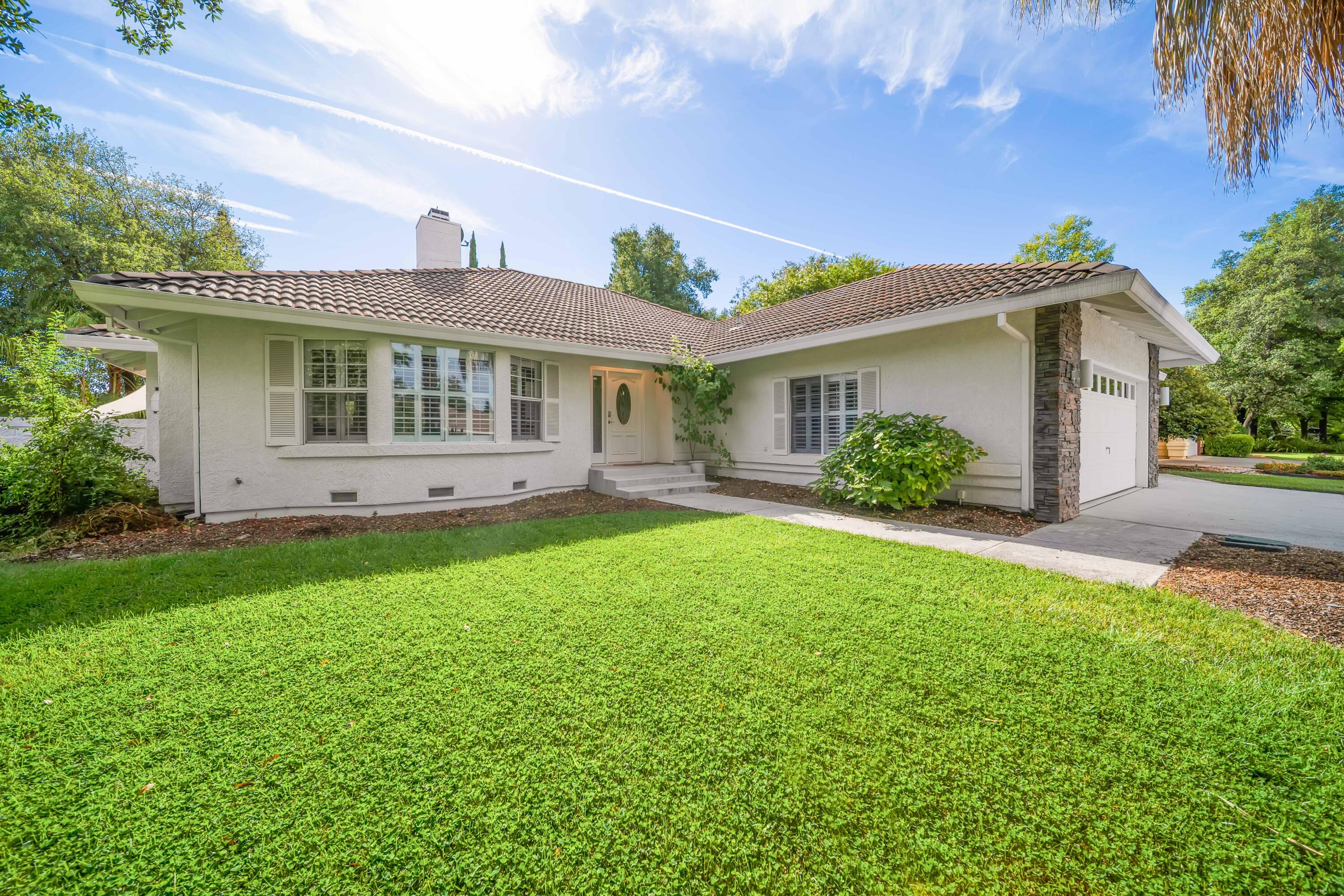 4103 Saratoga Drive — photo