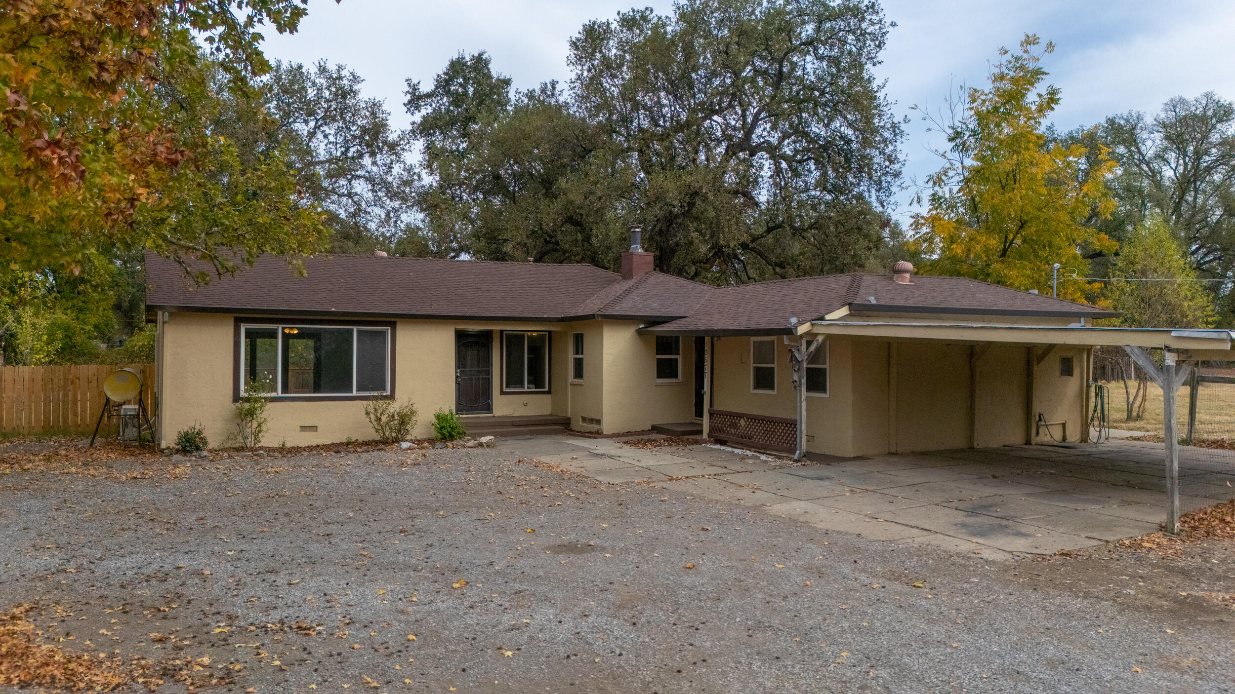 10677 Deschutes Road — photo