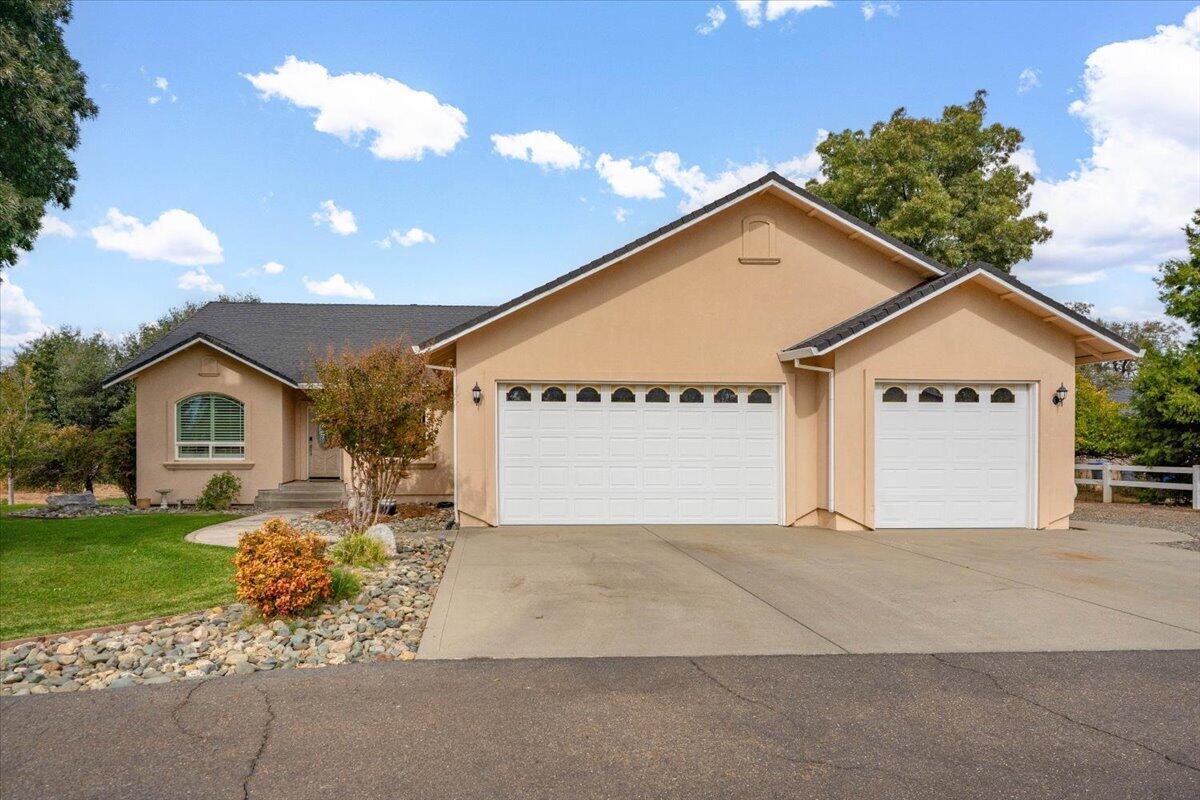 19590 Mira Loma Court — photo