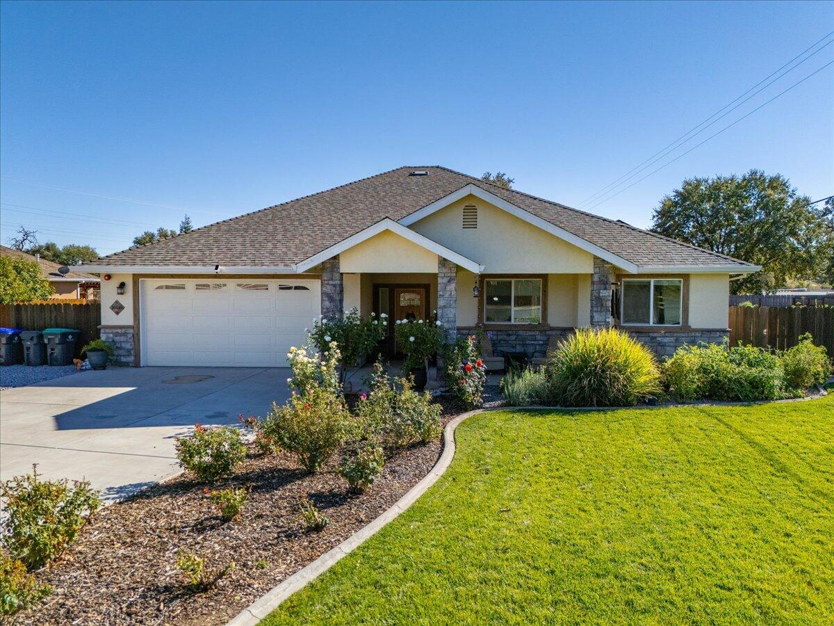 20645 Saddlebrook Drive — photo