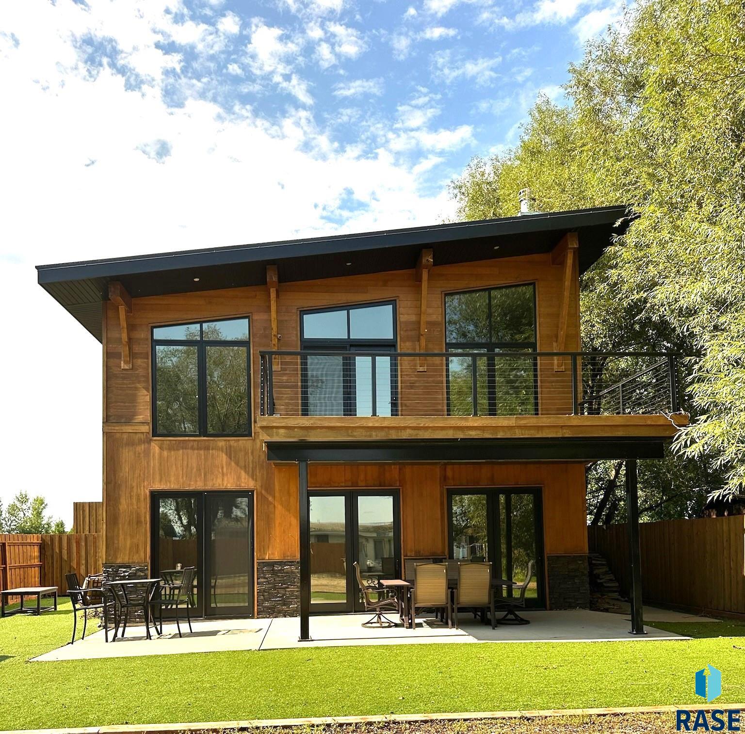 442173 Schlekewy Drive — photo