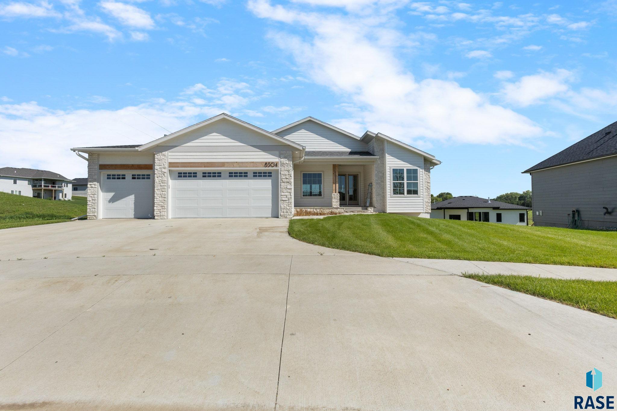 8304 Sheridan Circle — photo