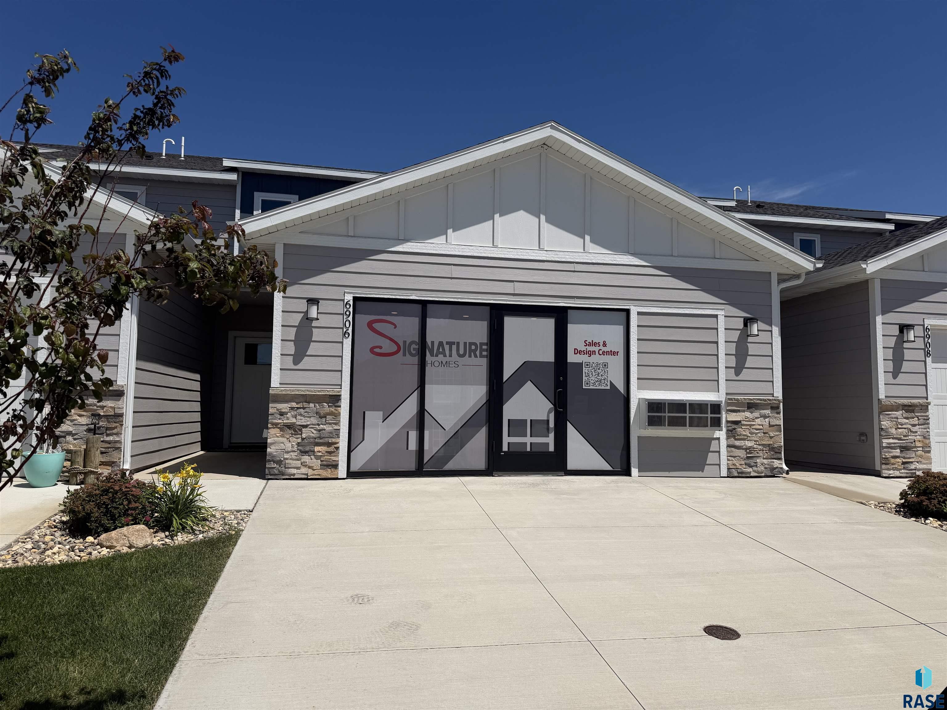 6906 E Brooks Edge Place — photo