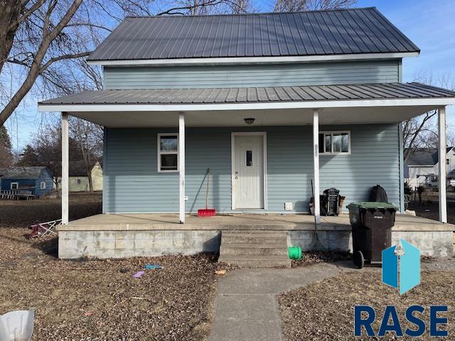 104 S Cherry Street — photo