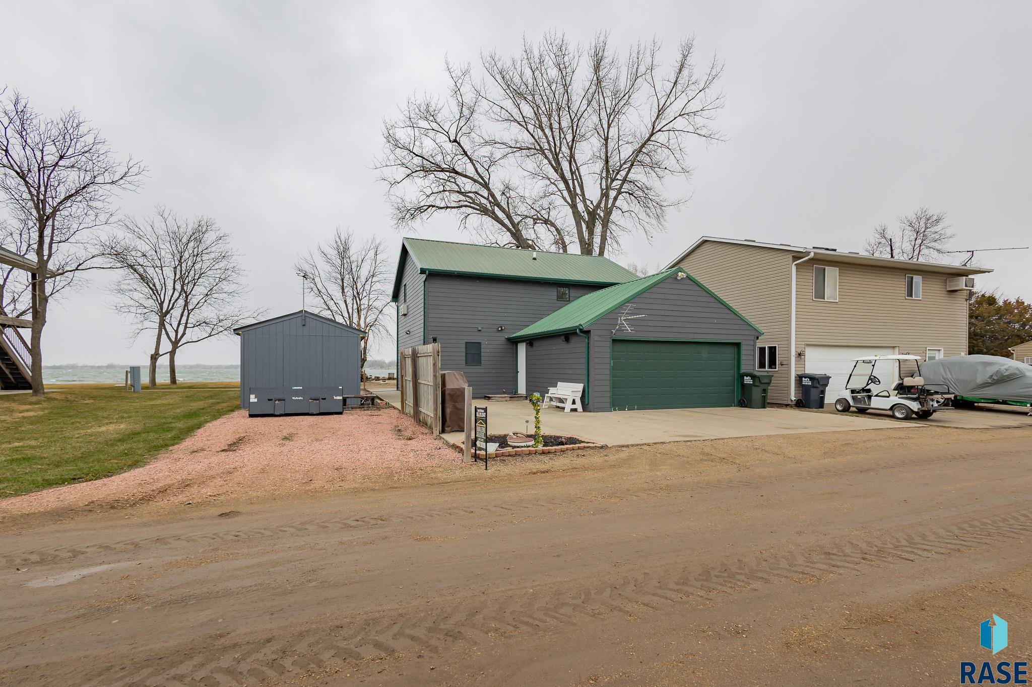 4892 N Spawn Circle, Chester, SD 57016 — photo 2